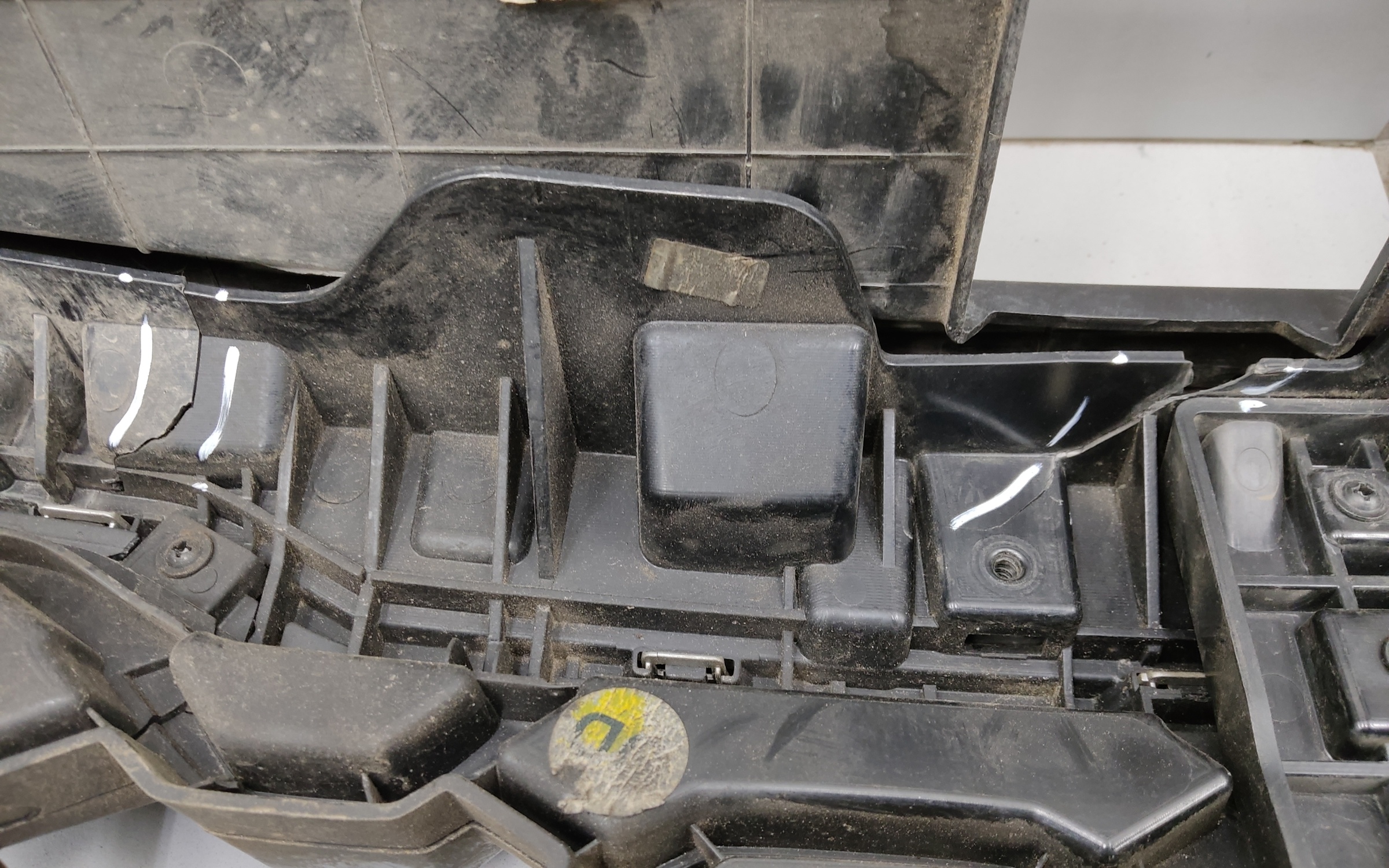 Бампер передний Kia Sorento 4