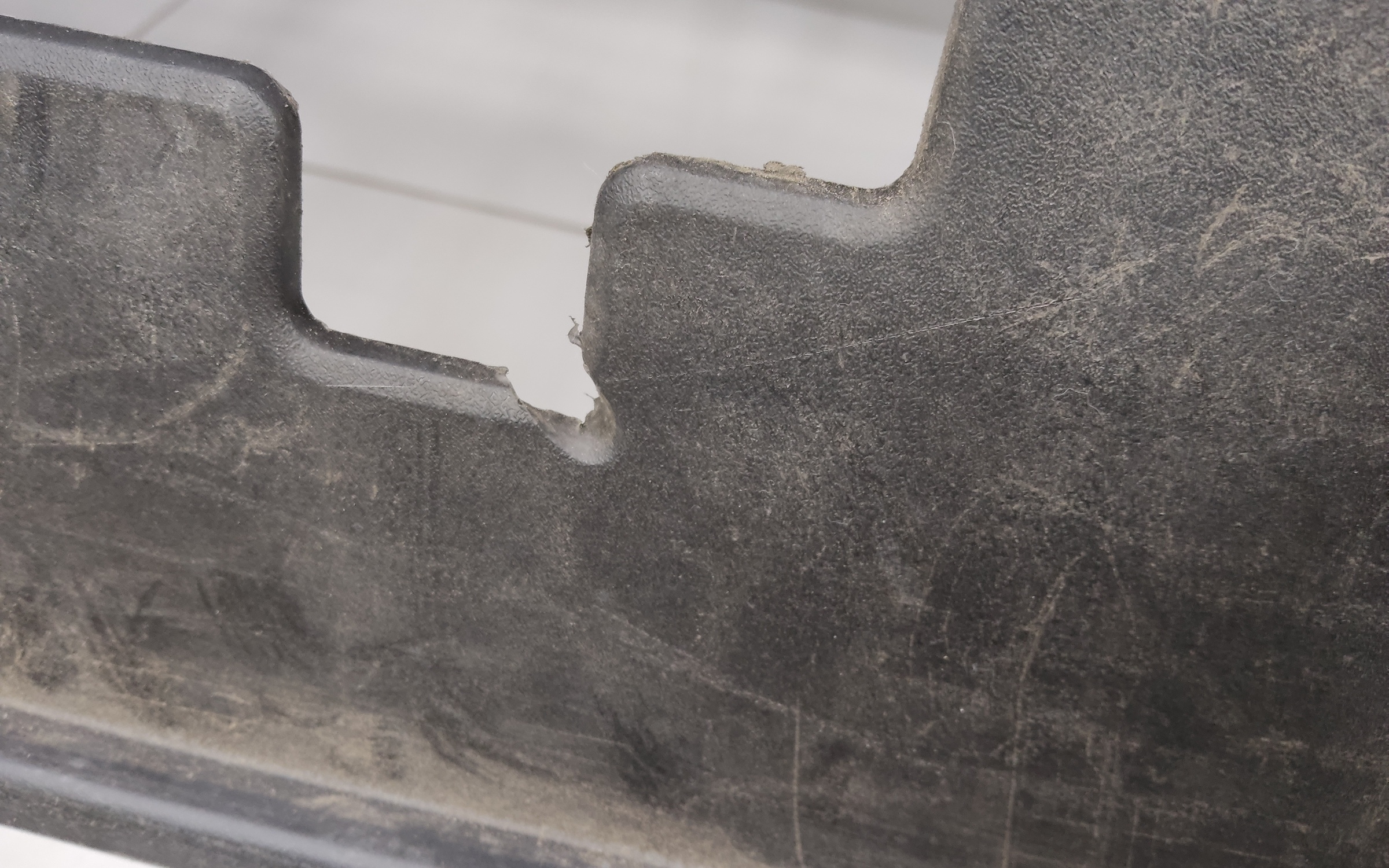 Бампер передний Kia Sorento 4