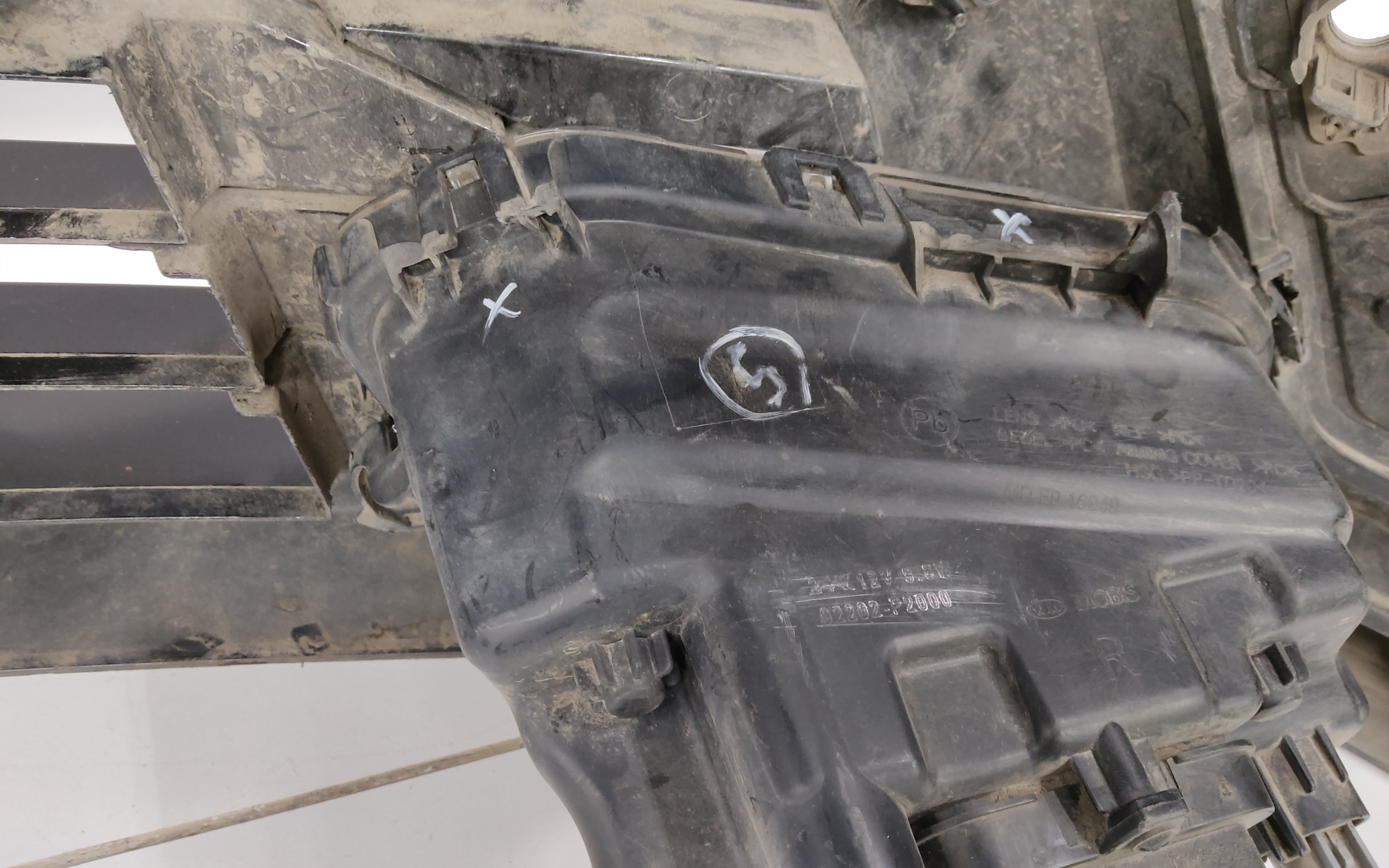 Бампер передний Kia Sorento 4