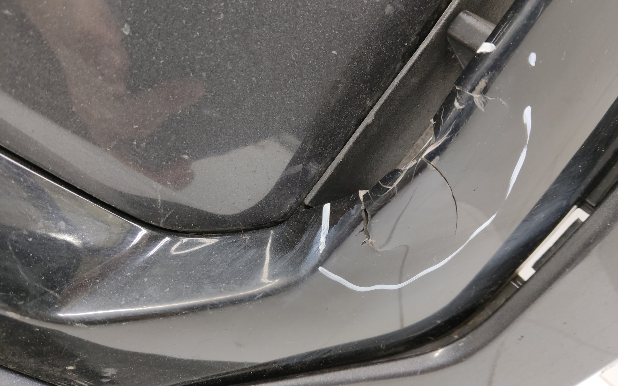 Бампер передний Kia Sorento 4