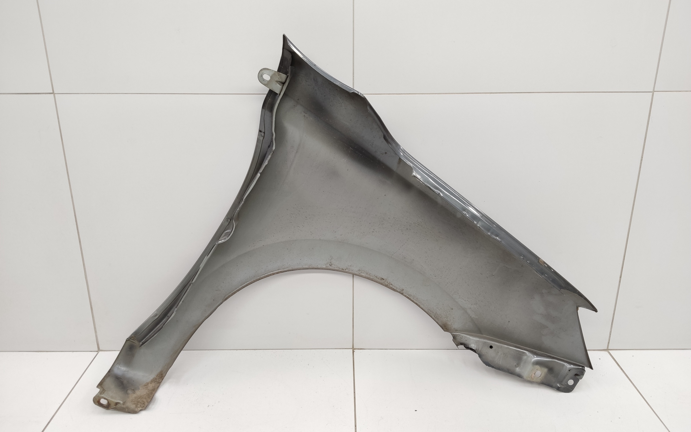 Крыло переднее левое Lada Granta 1 Restail без повторителя