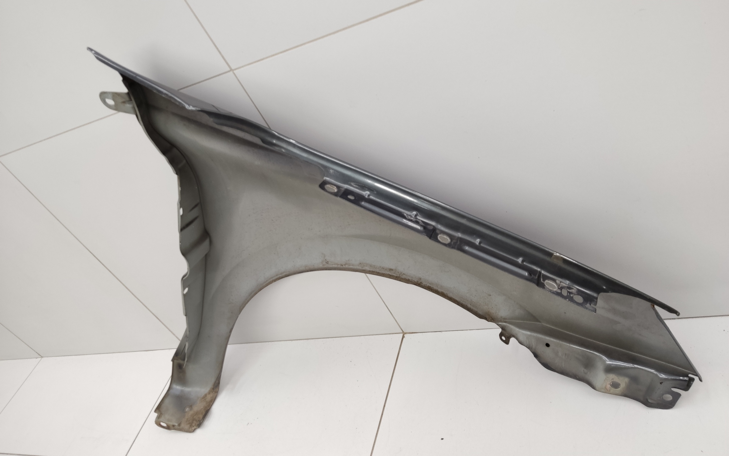 Крыло переднее левое Lada Granta 1 Restail без повторителя