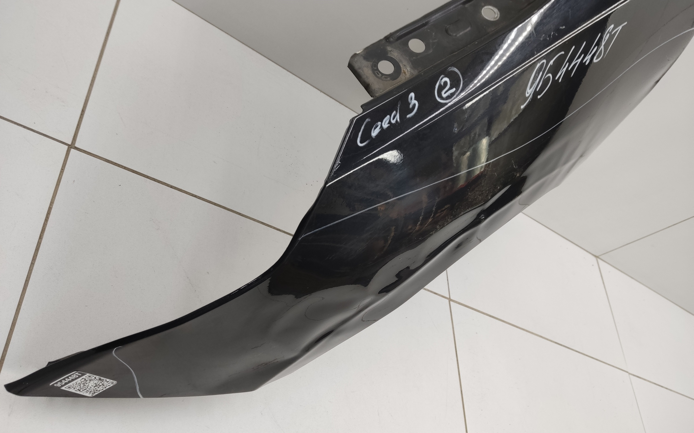 Крыло переднее левое Kia Ceed 3 без повторителя