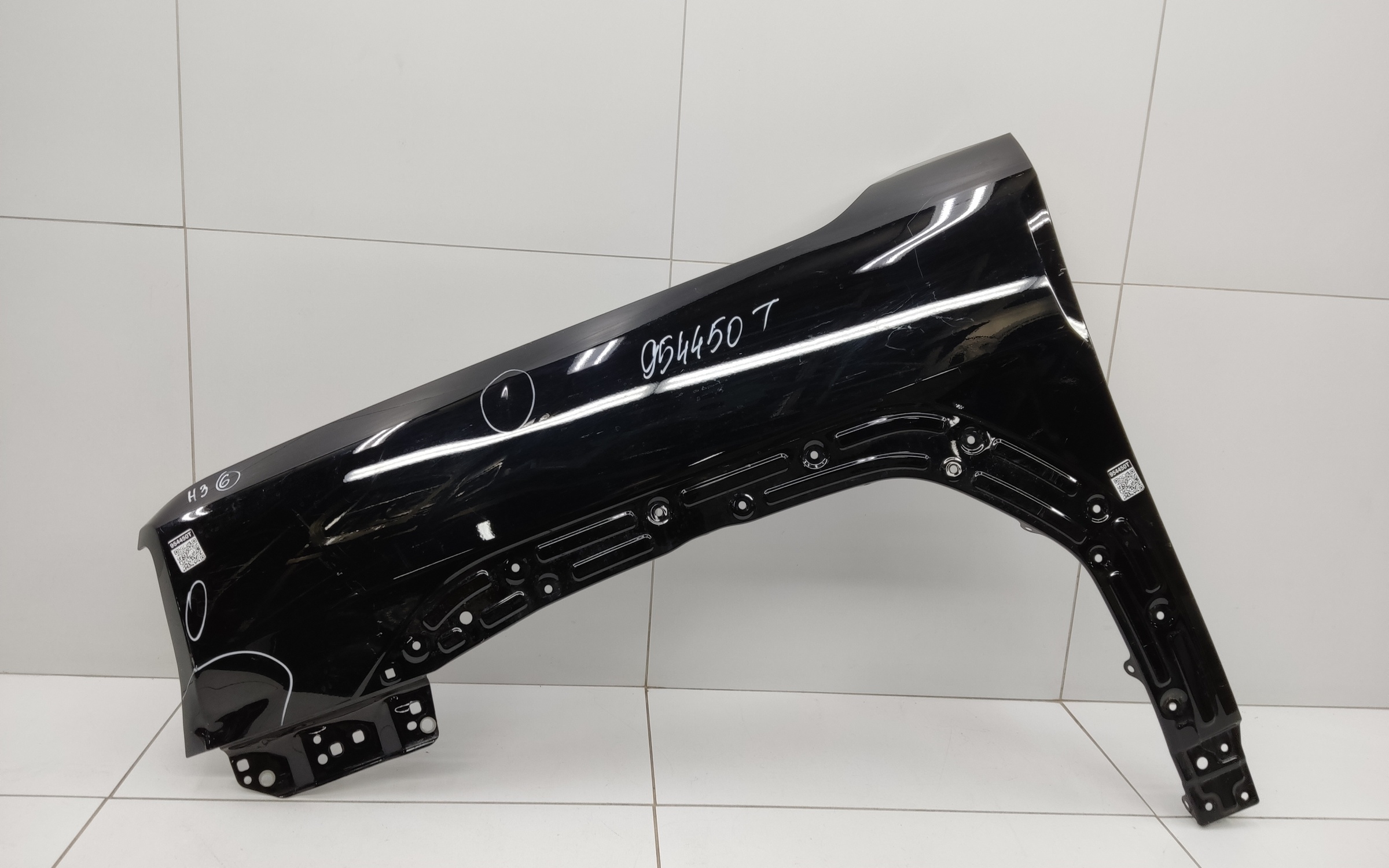 Крыло переднее левое Haval H3