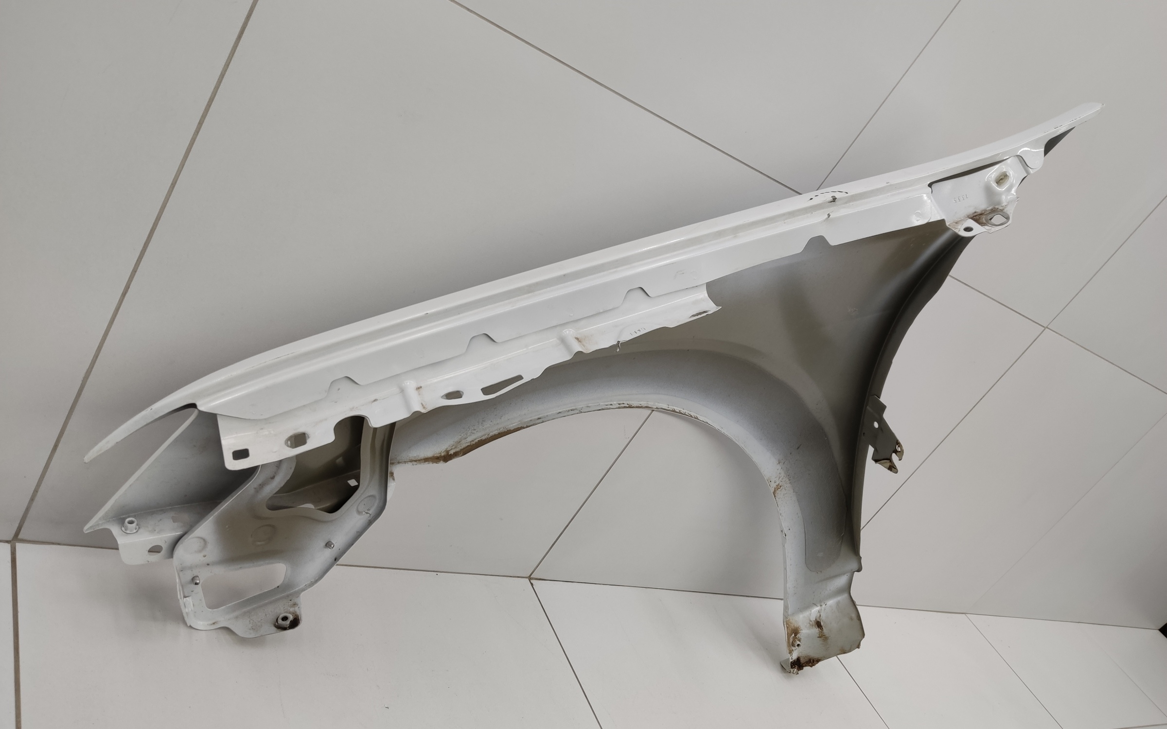 Крыло переднее правое Lada Largus 1 Restail