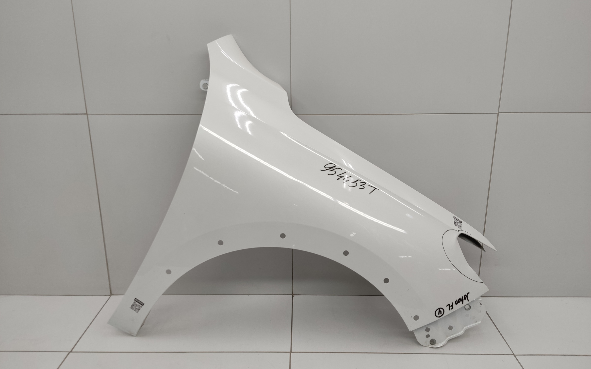 Крыло переднее правое Haval Jolion Restail