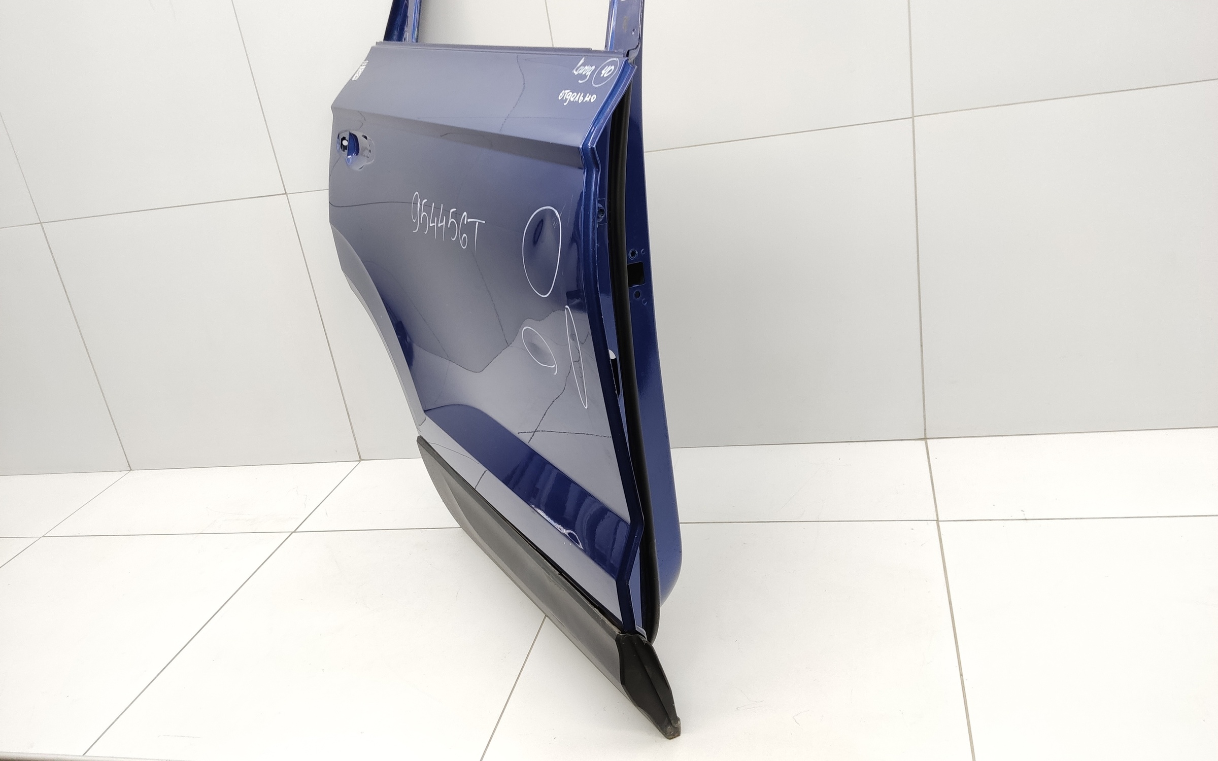 Дверь задняя правая Skoda Karoq