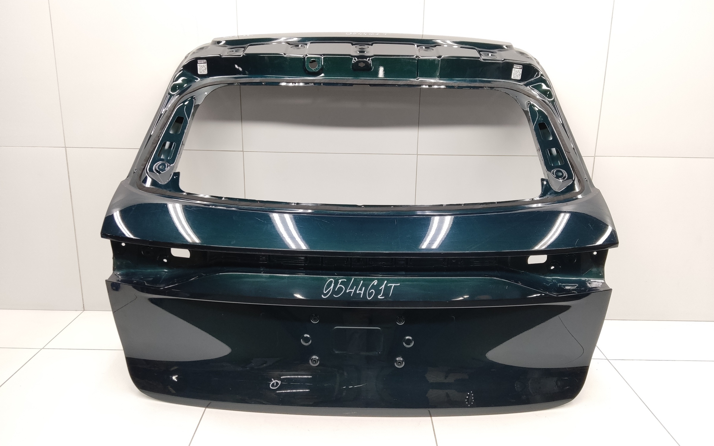 Крышка багажника Chery Tiggo 9