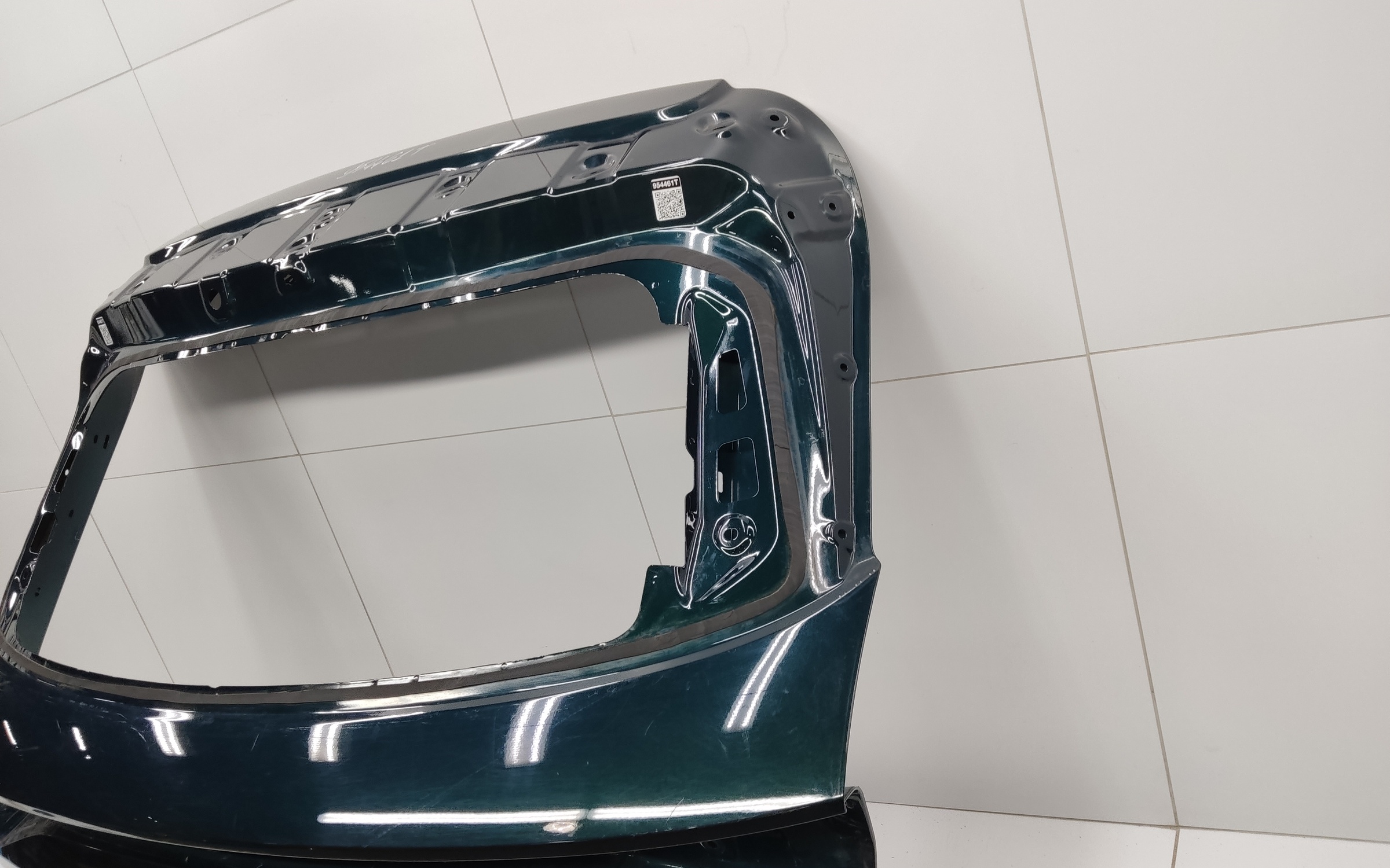 Крышка багажника Chery Tiggo 9