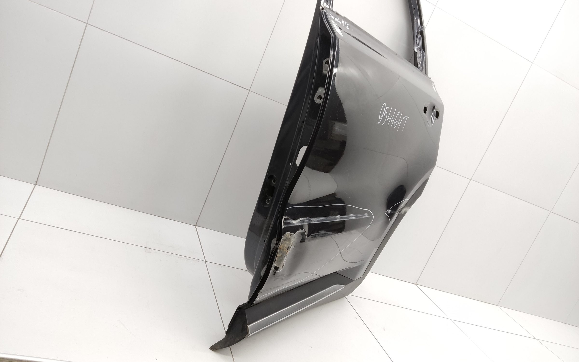 Дверь задняя левая Kia Sorento 4