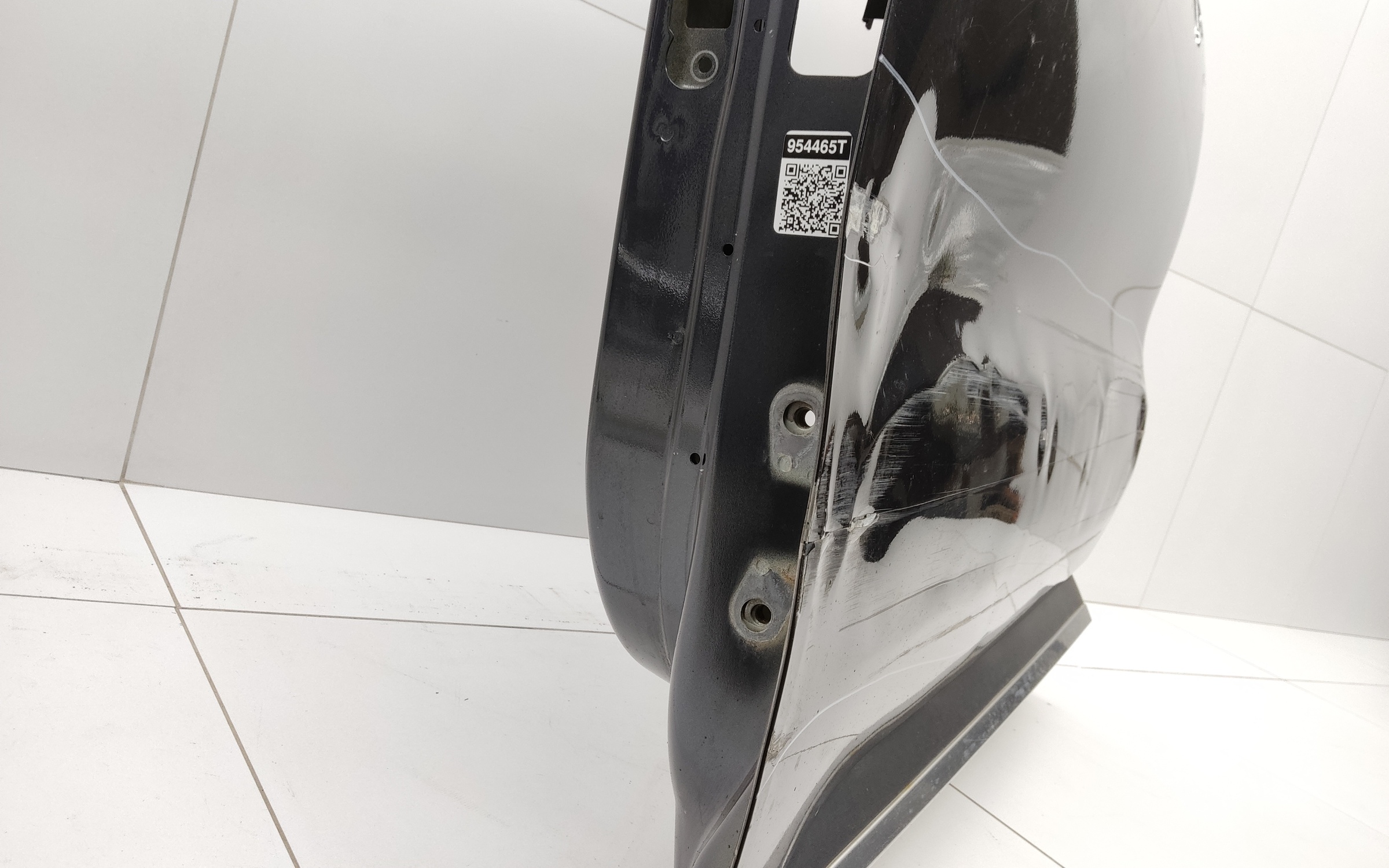 Дверь передняя левая Kia Sorento 4