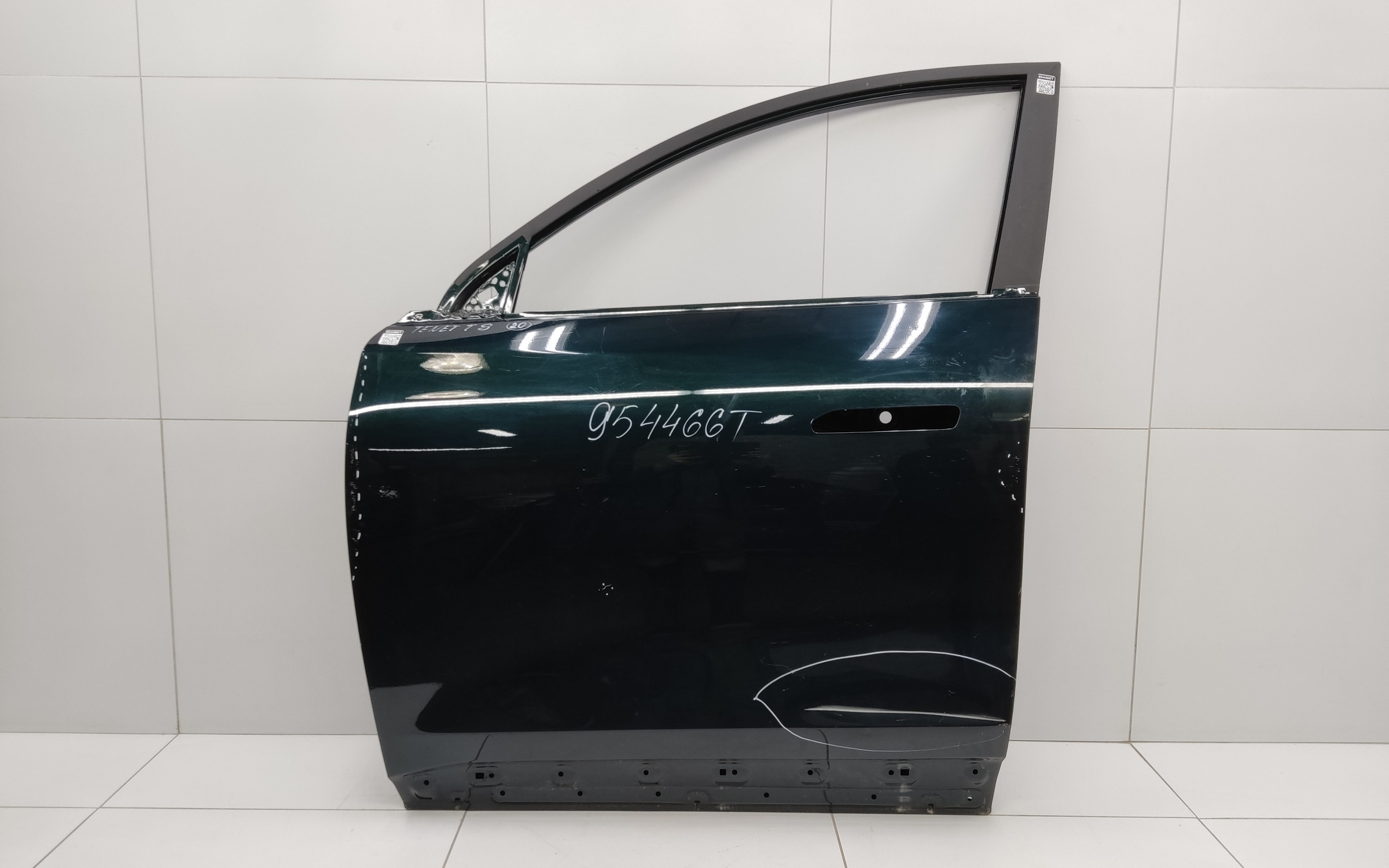 Дверь передняя левая Tenet T8