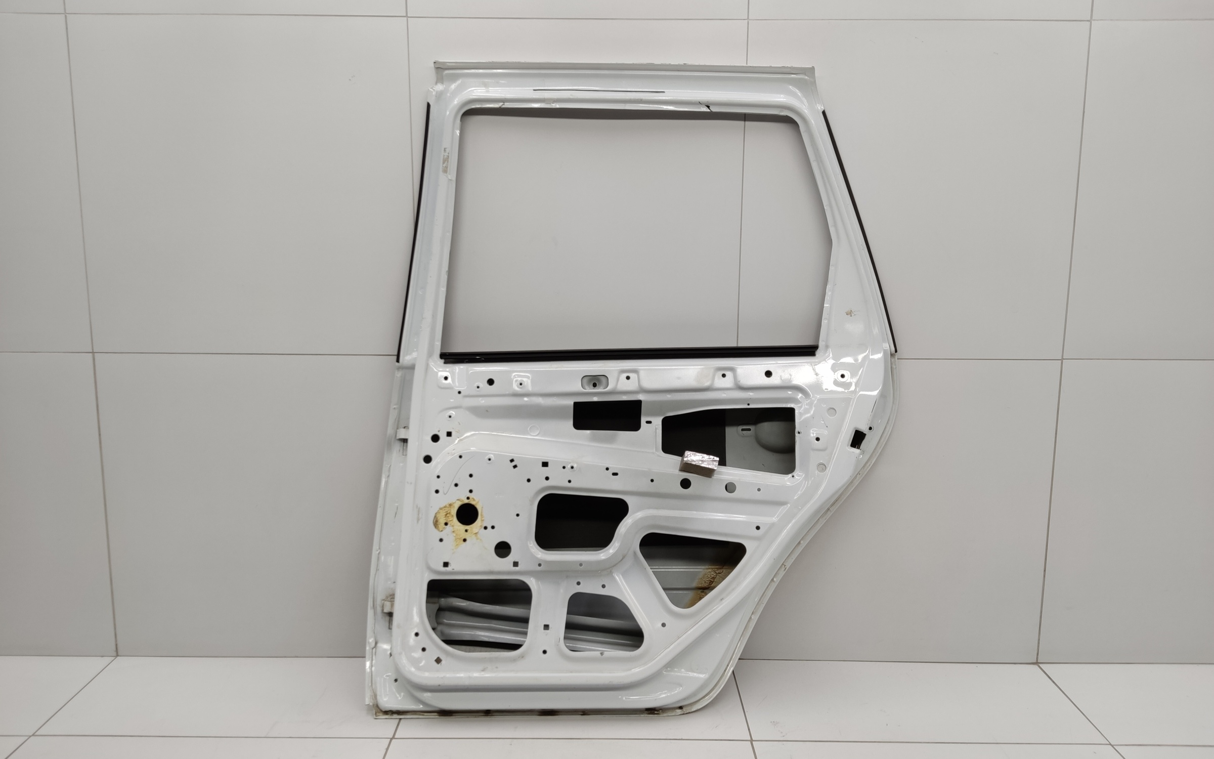 Дверь задняя правая Lada Granta Cross