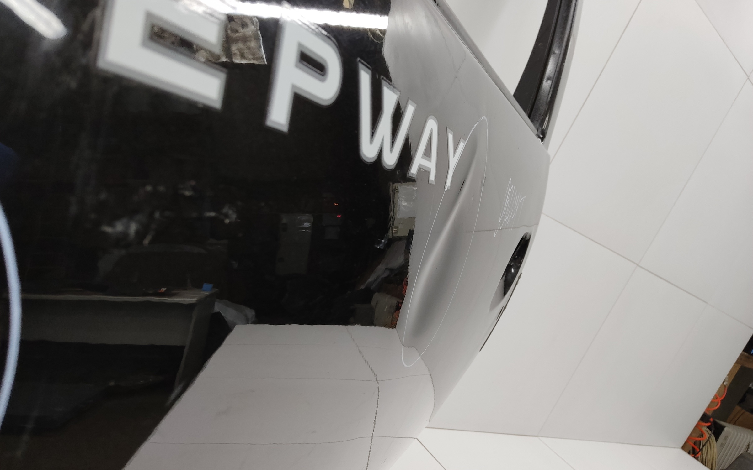 Дверь передняя левая Renault Logan 2 / Sandero 2 Stepway