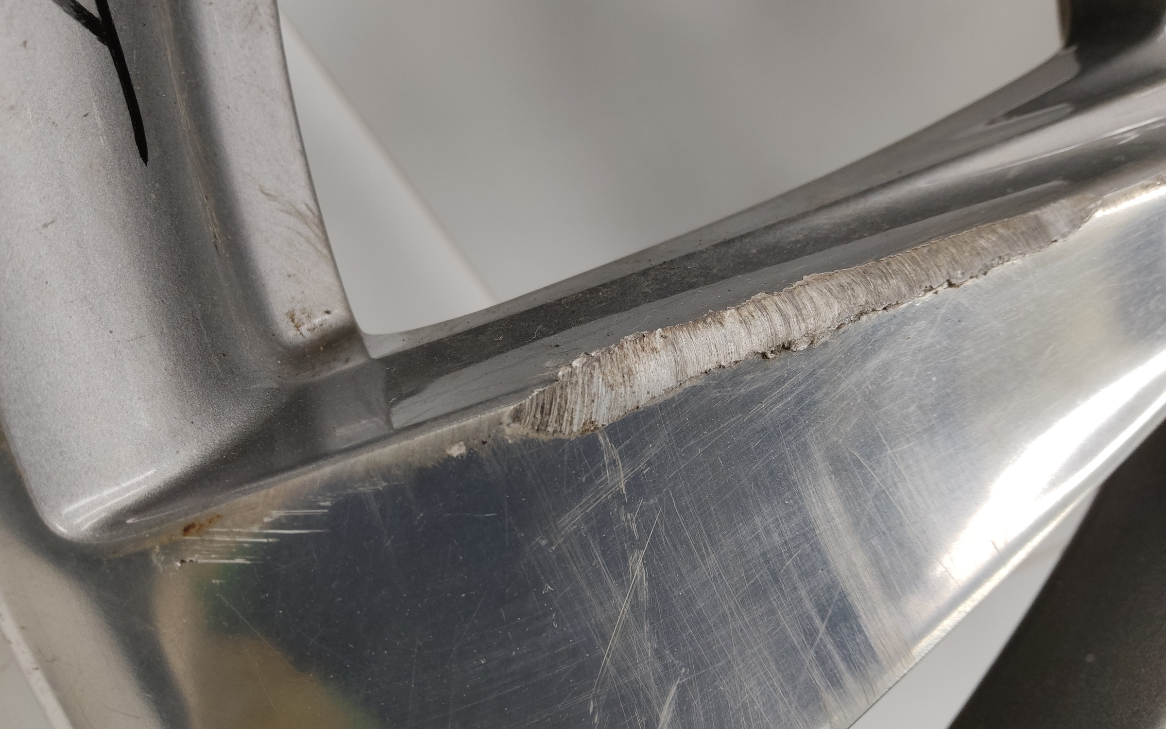 Диск колеса литой Cadillac XT5 R20