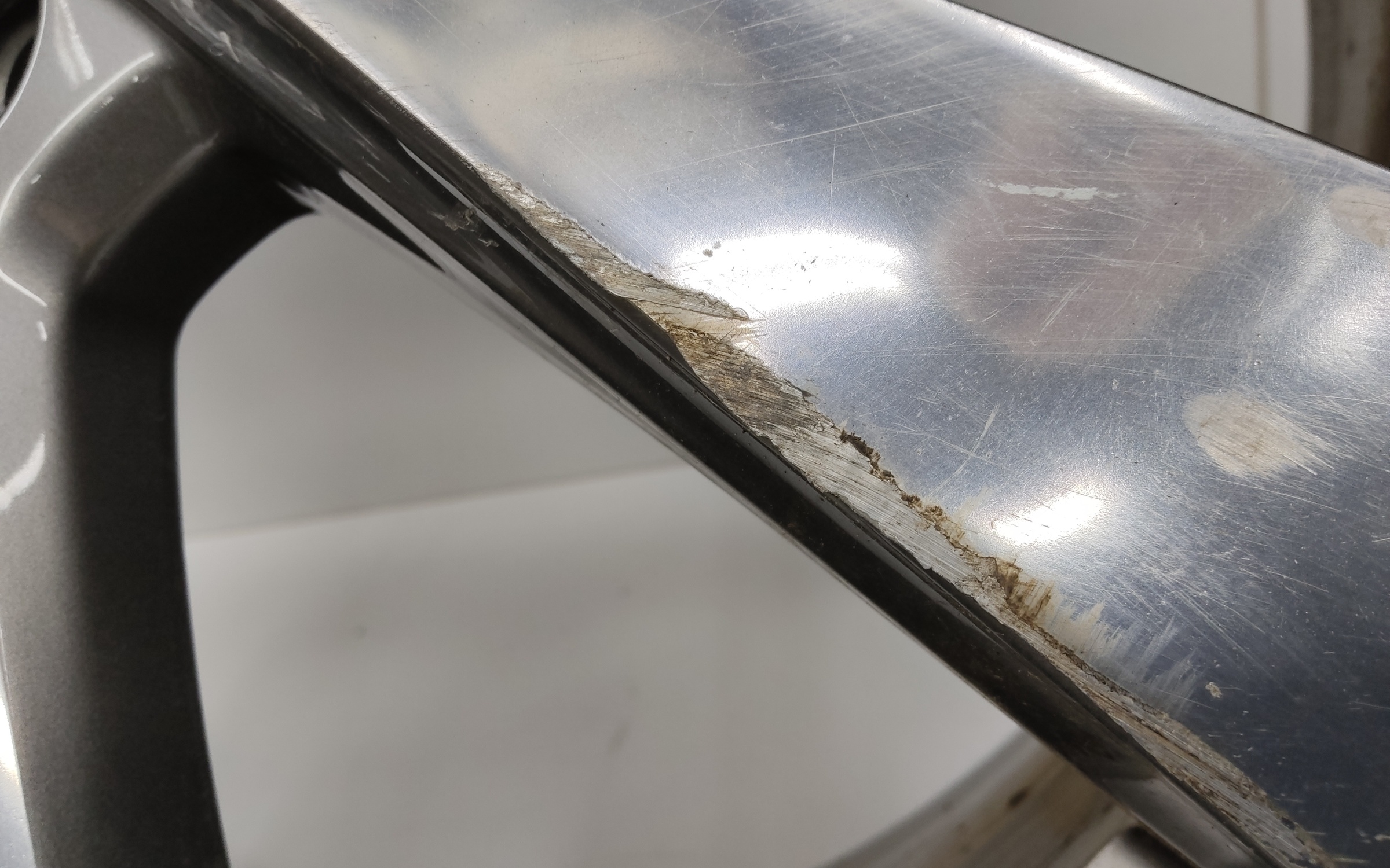 Диск колеса литой Cadillac XT5 R20