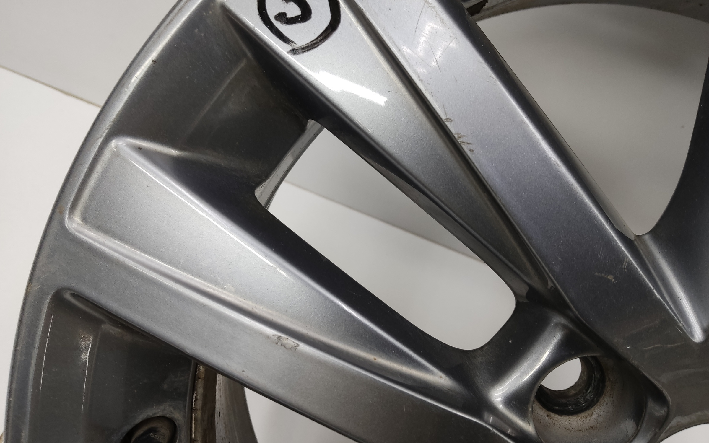 Диск колеса литой Volkswagen Polo 5 R15