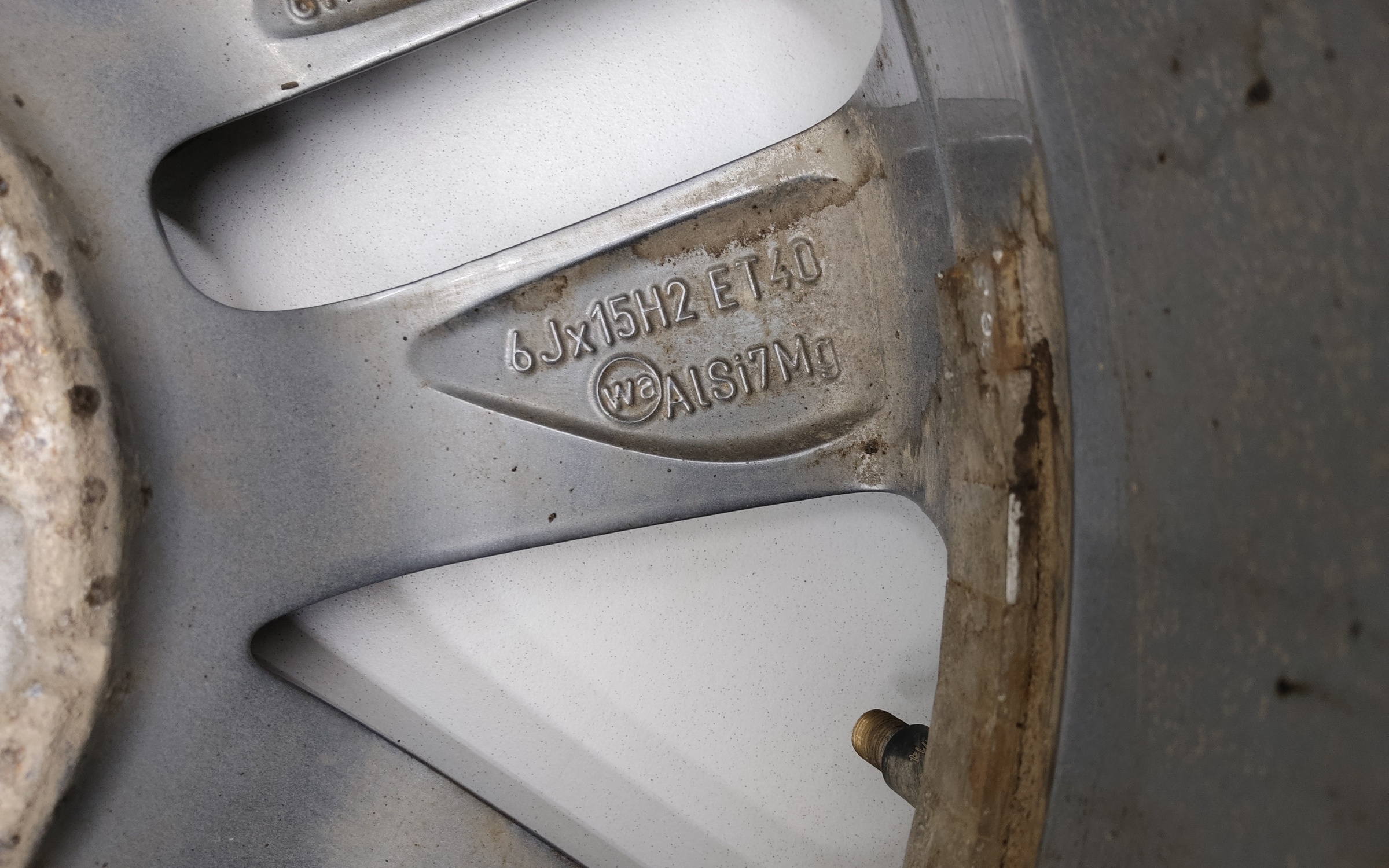 Диск колеса литой Volkswagen Polo 5 R15