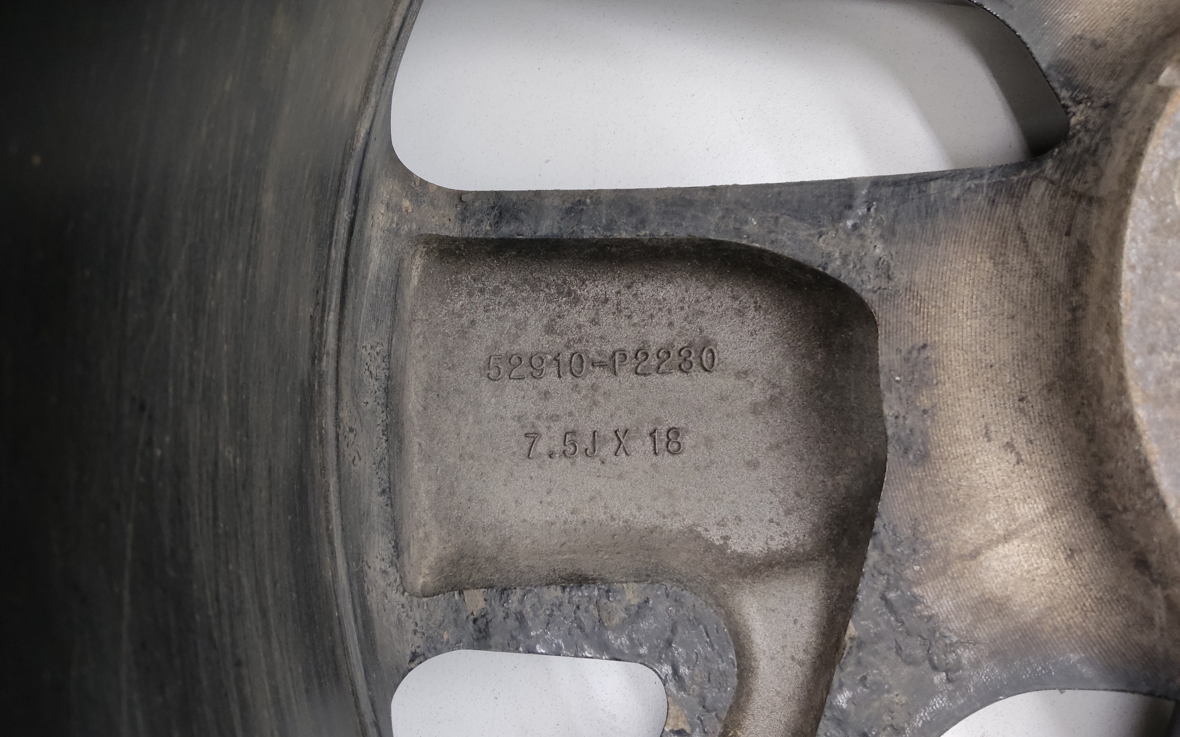 Диск колеса литой Kia Sorento 4 R18