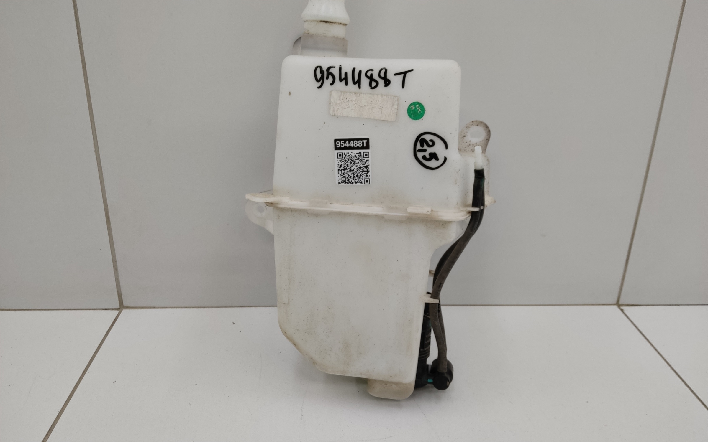 Бачок омывателя Geely Okavango Restail