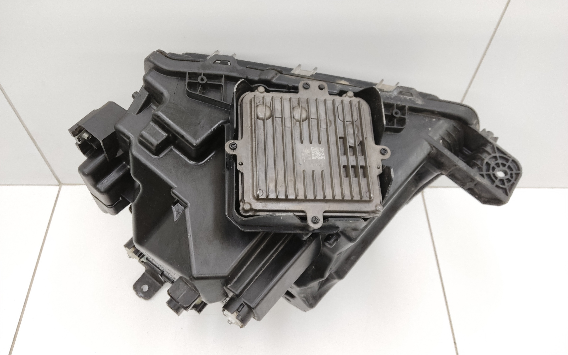 Фара передняя правая Jetour T2 LED