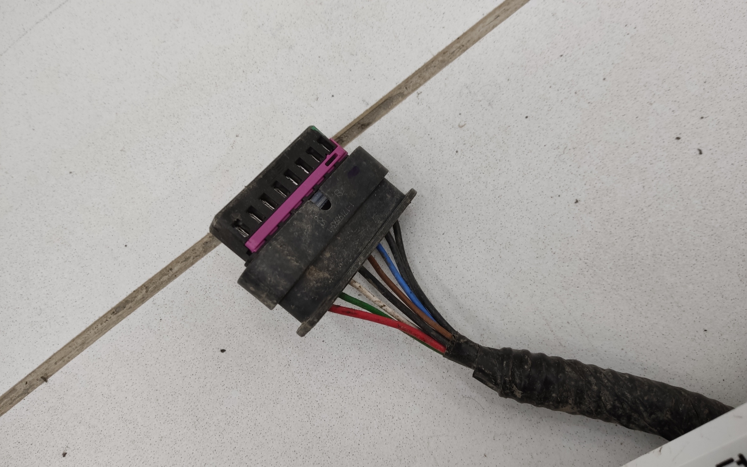 Проводка заднего бампера Tank 500