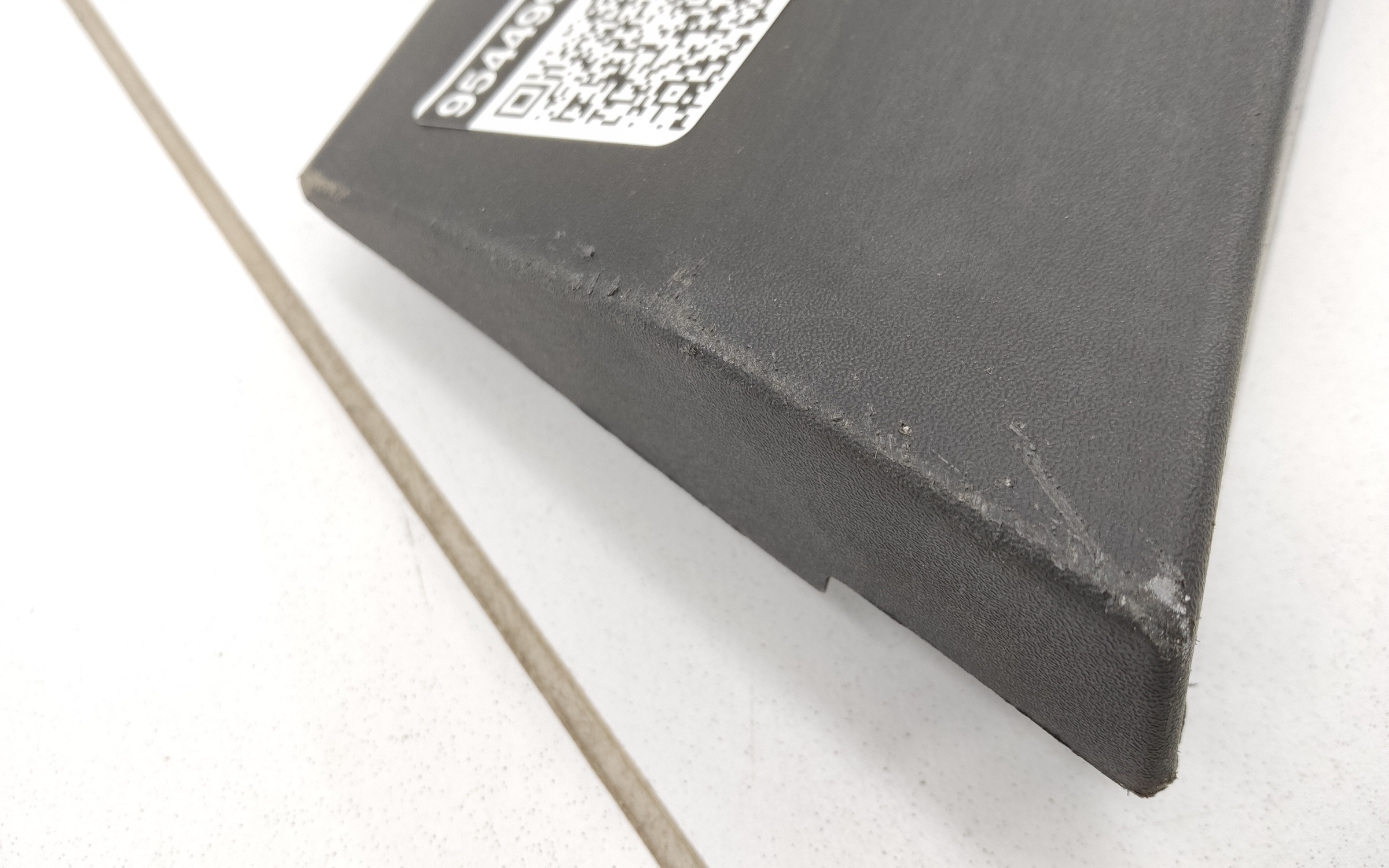 Накладка крыла заднего левого Geely Atlas 2