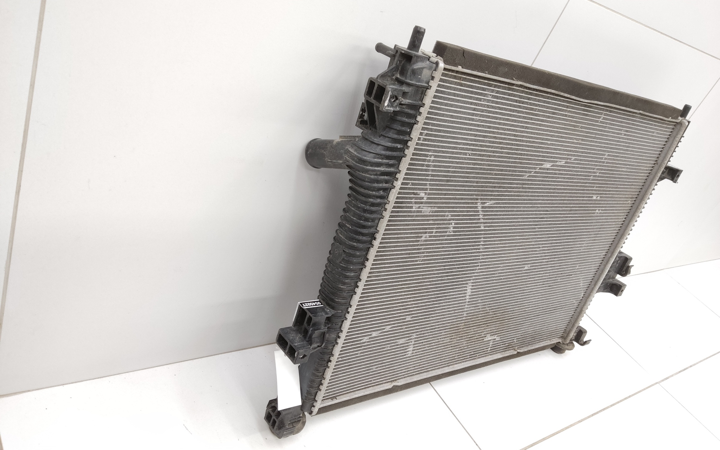 Радиатор охлаждения двигателя  Exeed VX