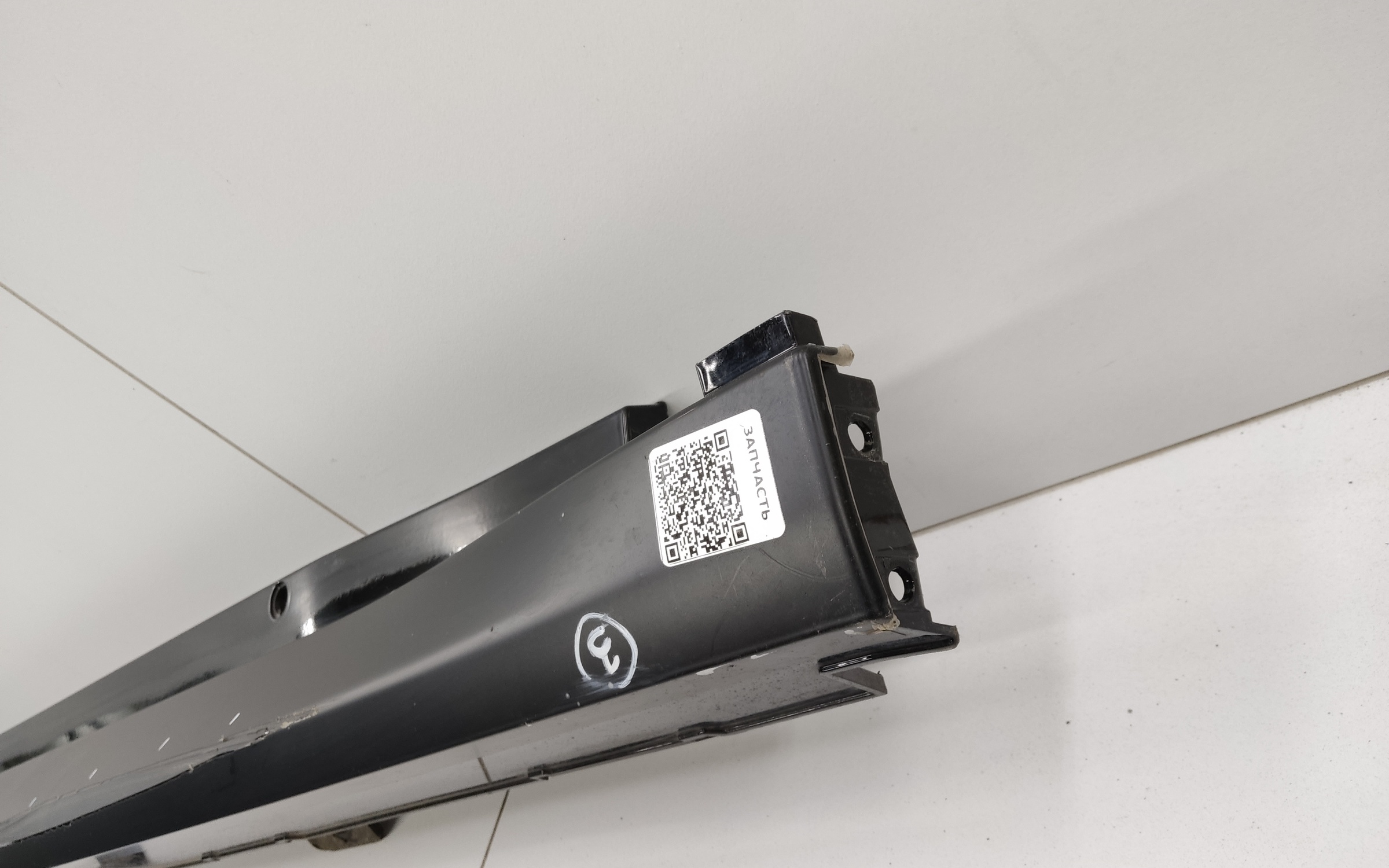 Накладка порога правого Tank 500