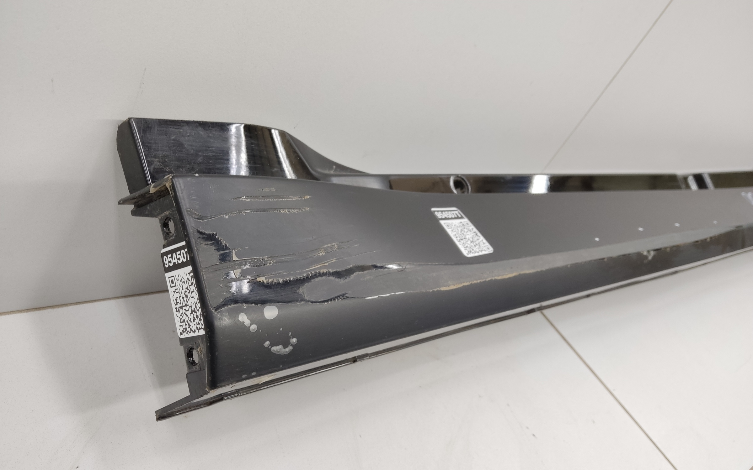 Накладка порога правого Tank 500