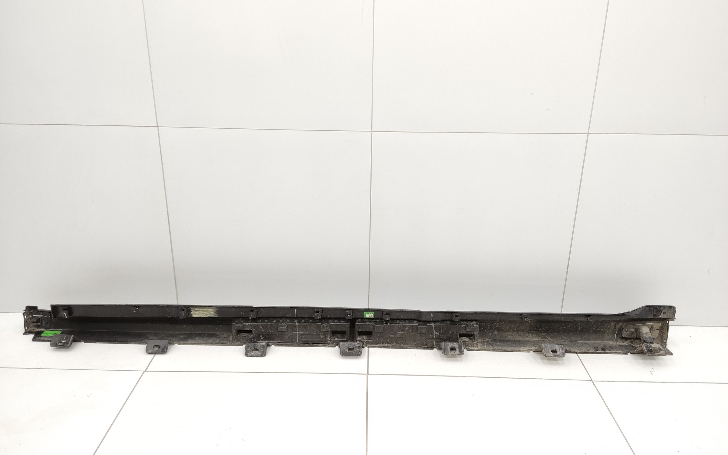 Накладка порога правого Tank 500