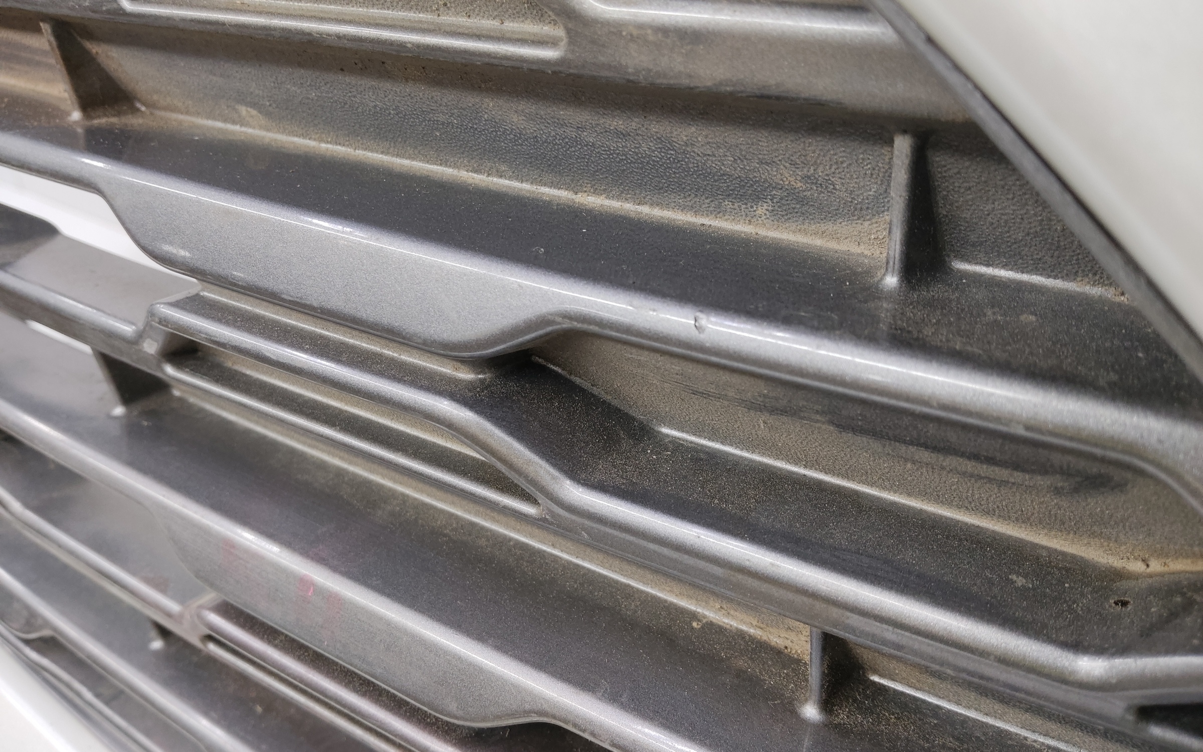 Бампер передний Toyota RAV4 XA50