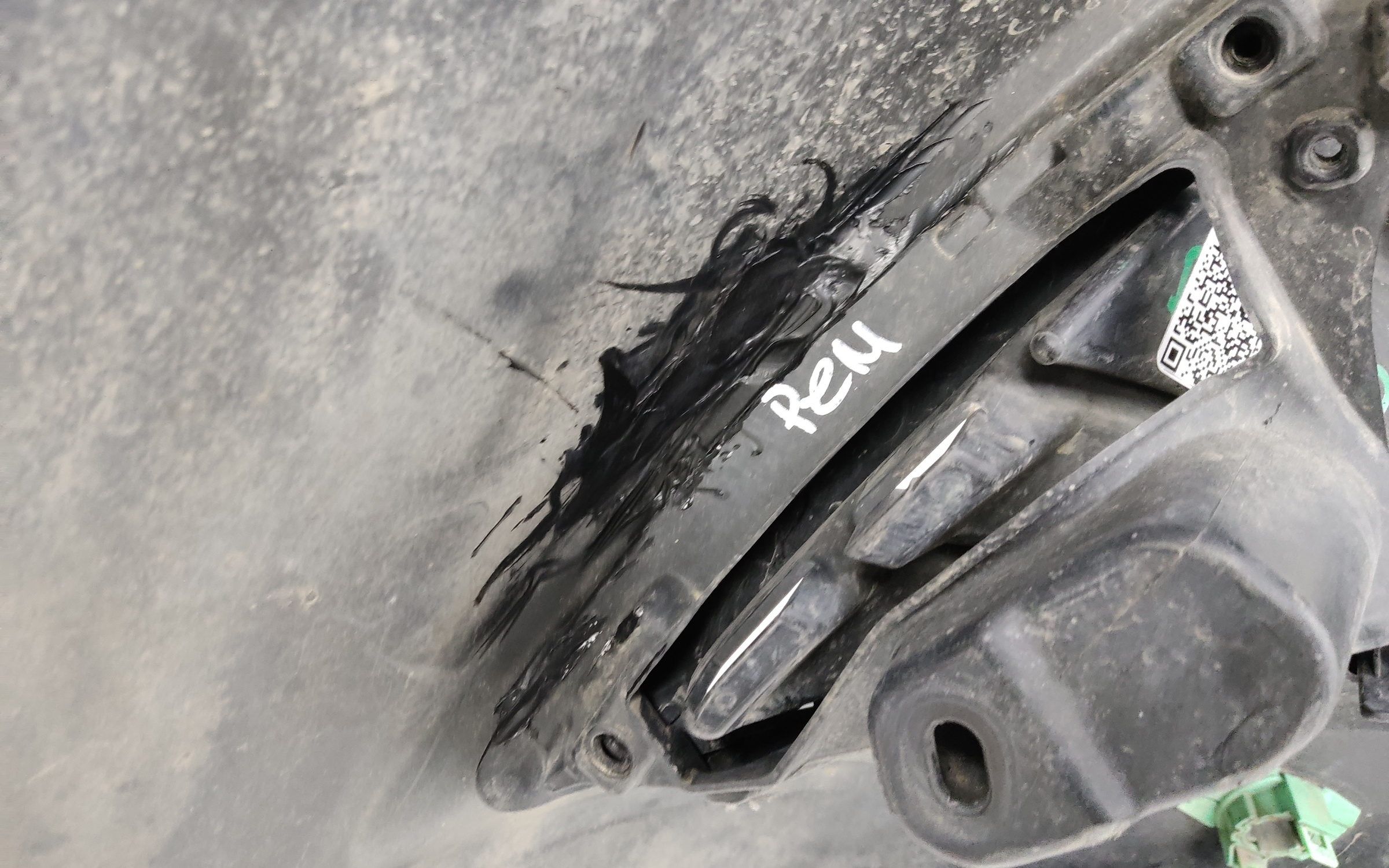 Бампер передний Toyota Highlander 4 U70