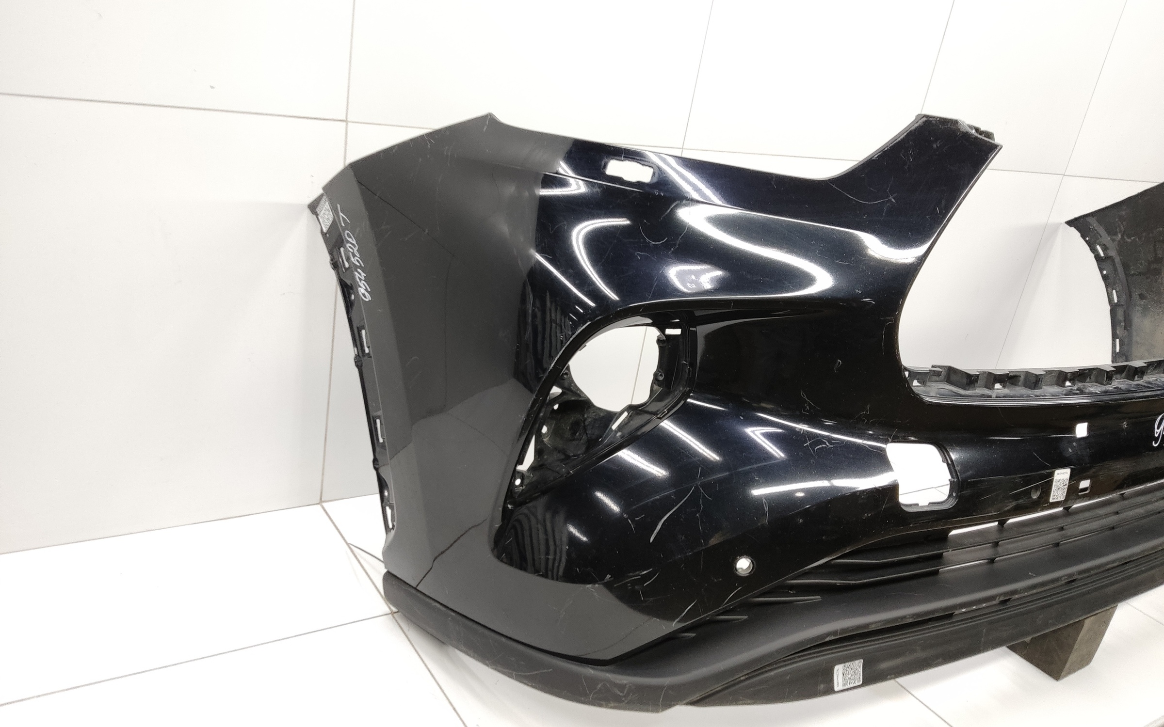 Бампер передний Toyota Highlander 4 U70