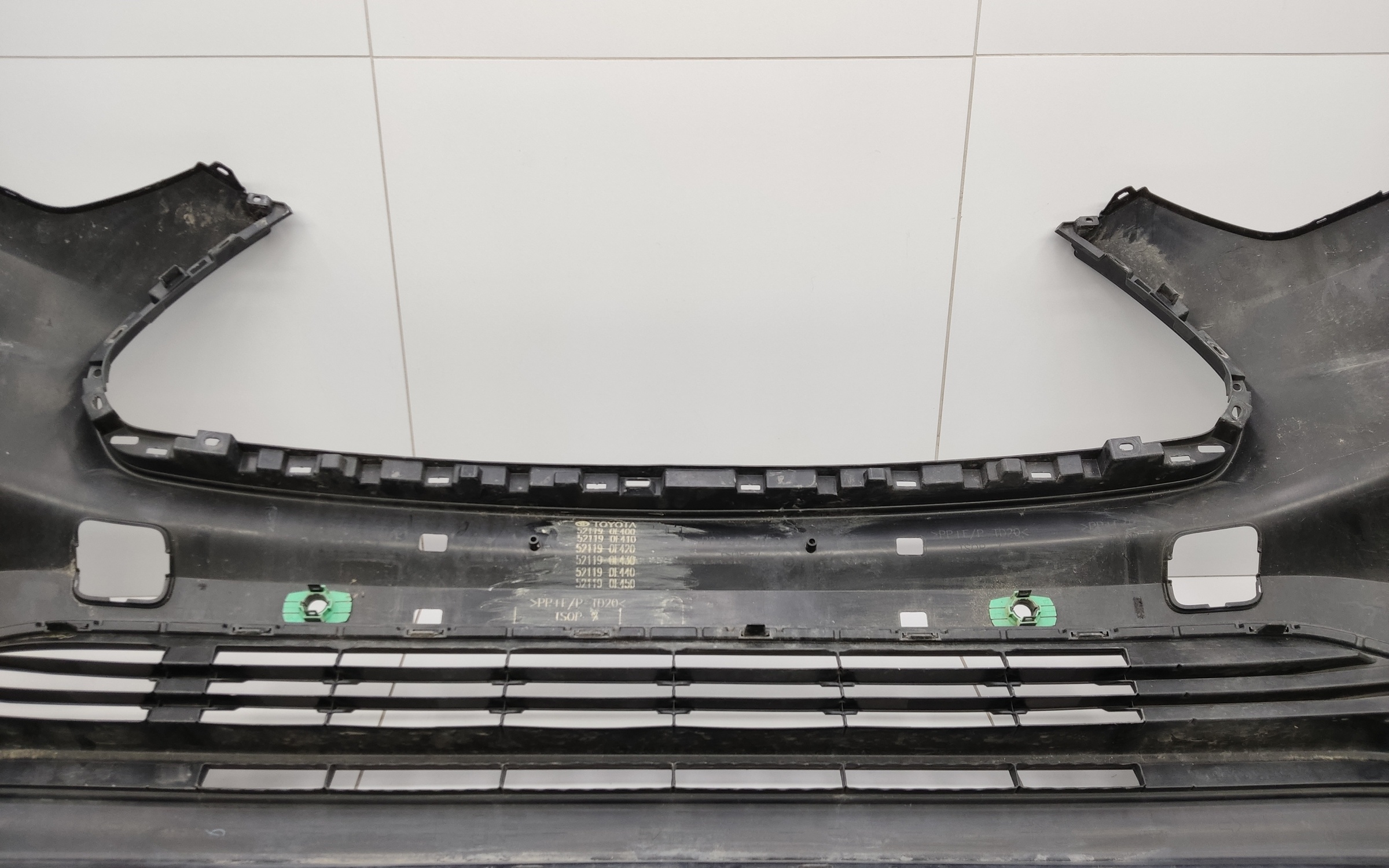 Бампер передний Toyota Highlander 4 U70