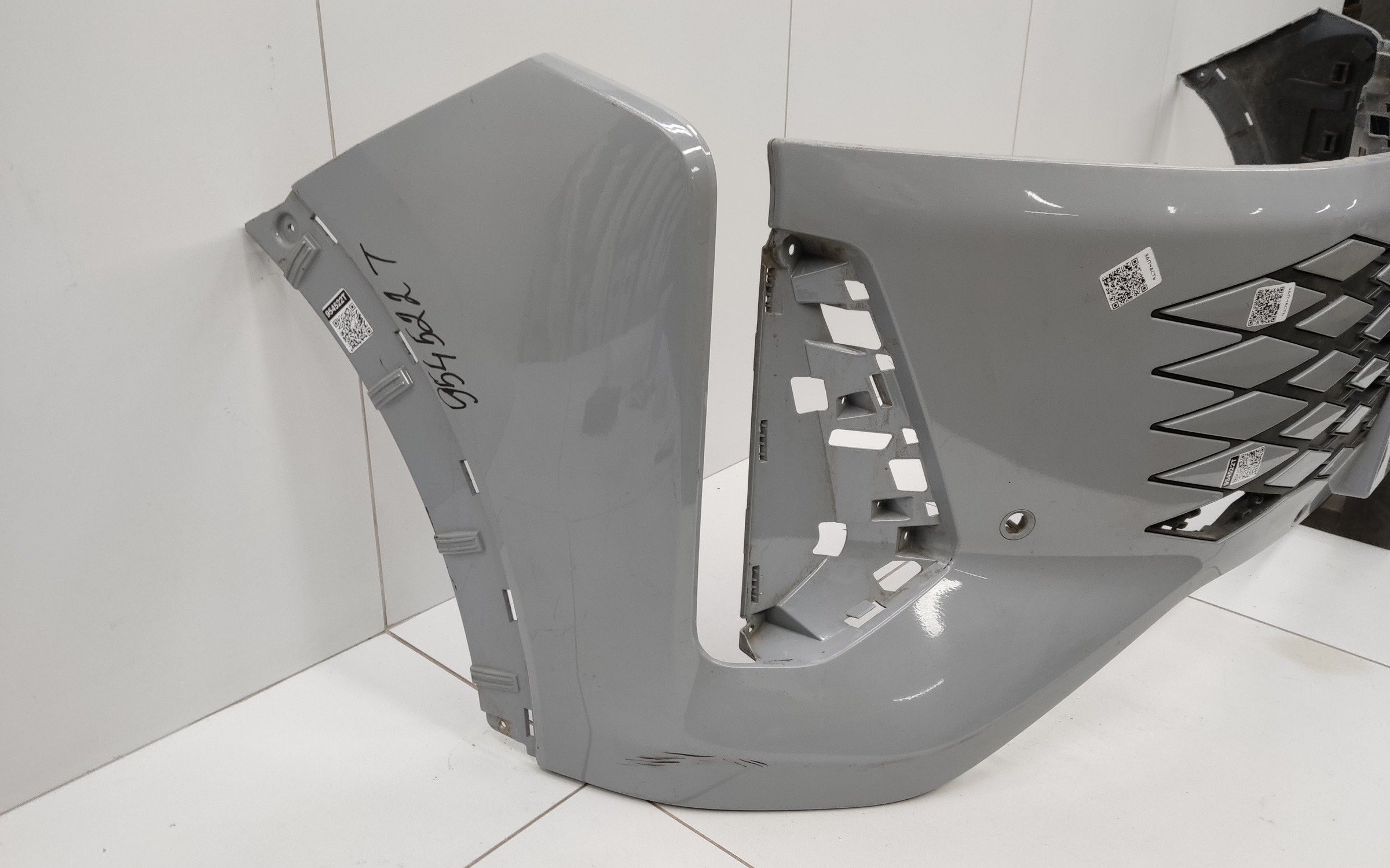 Бампер передний Exeed RX