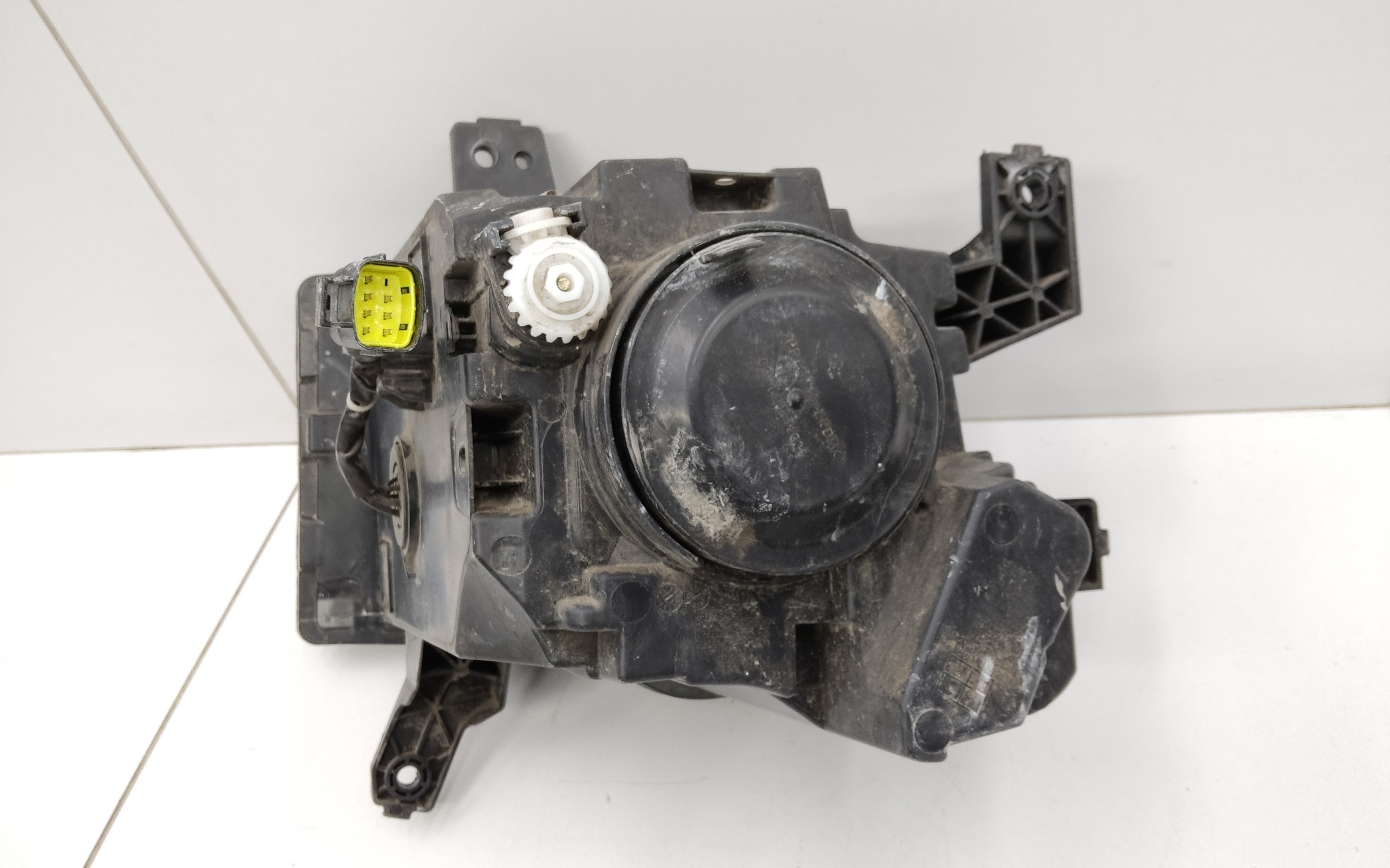 Фара передняя правая Москвич 3 галоген линза