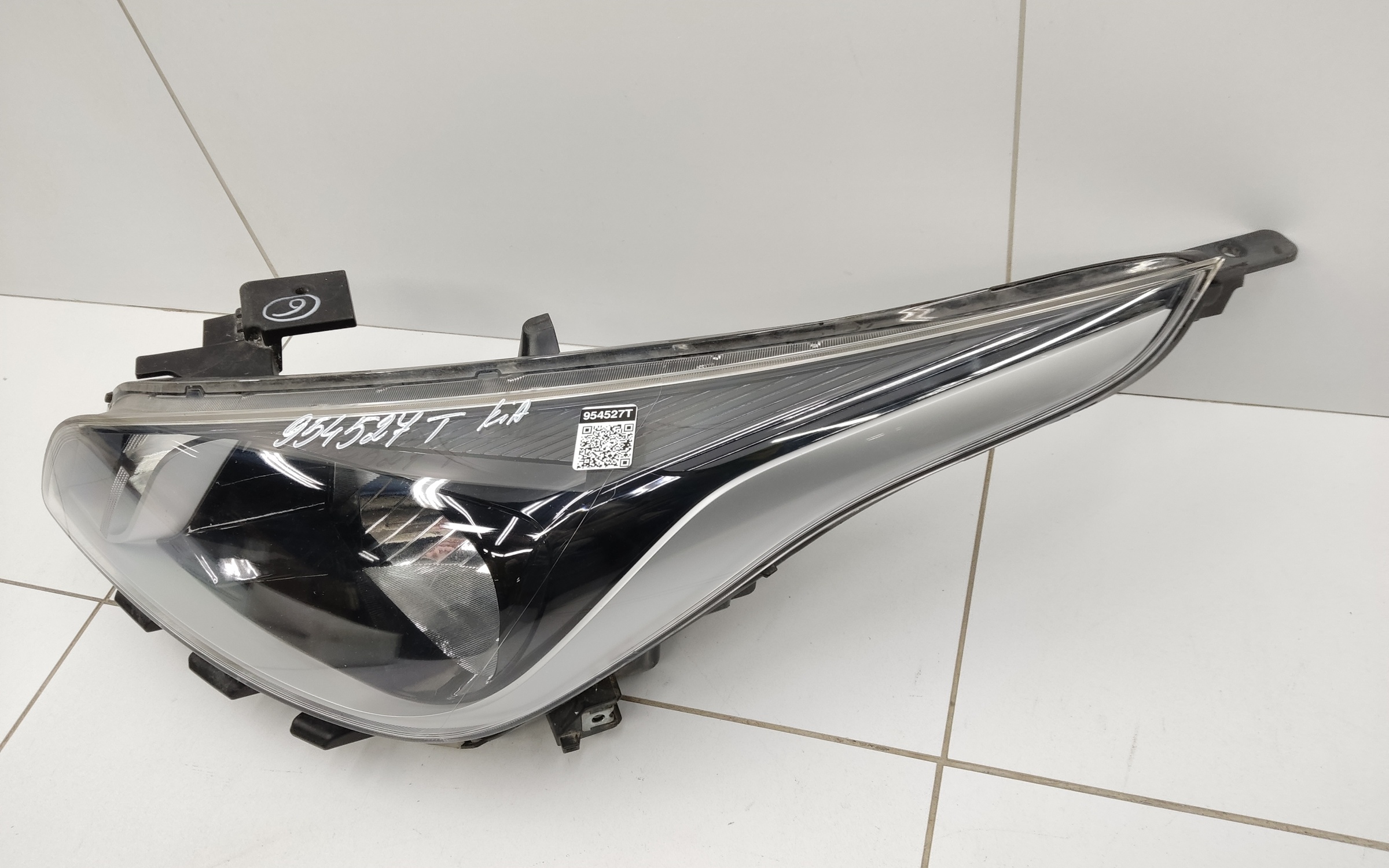 Фара передняя левая KIA Rio 4