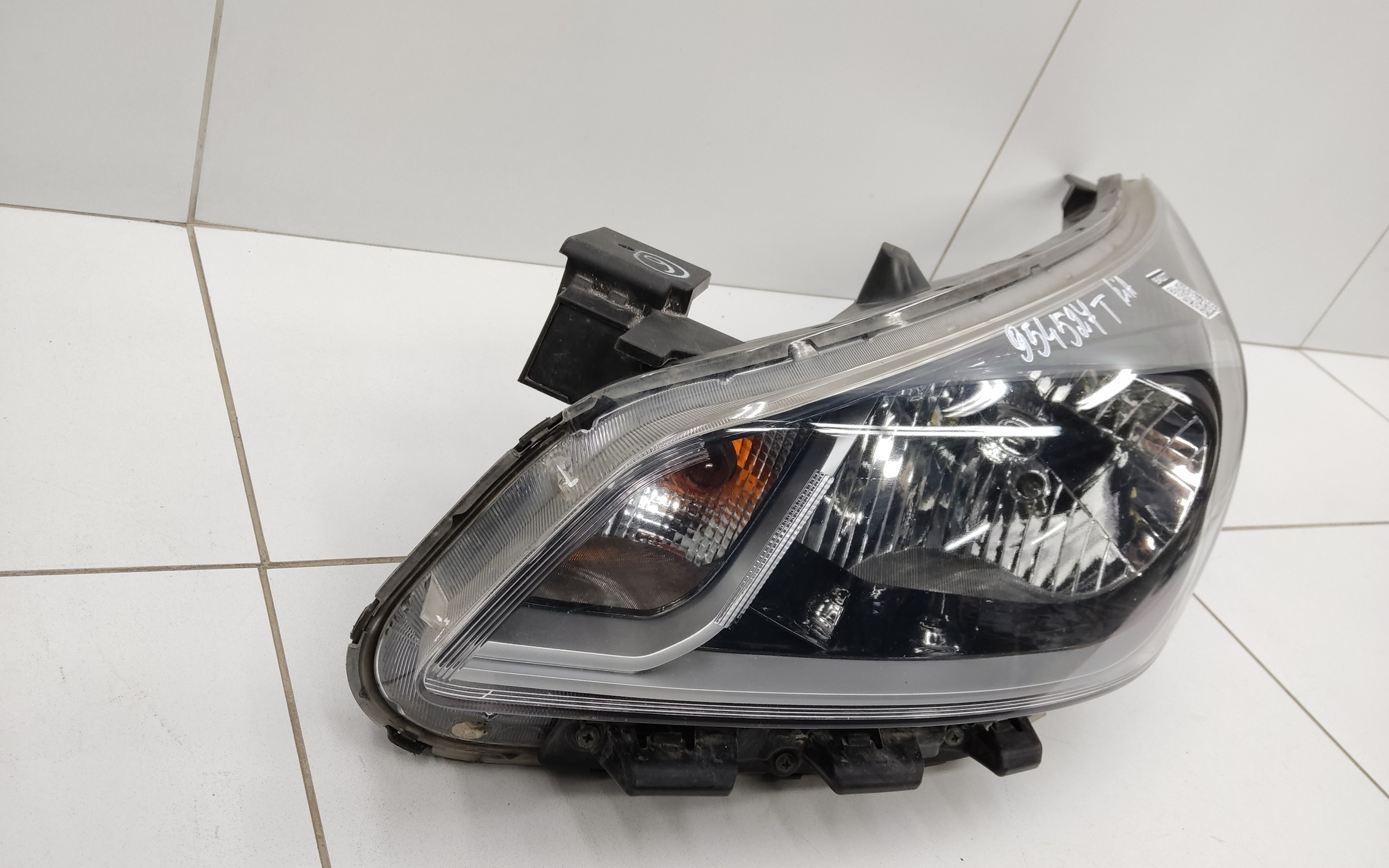 Фара передняя левая KIA Rio 4