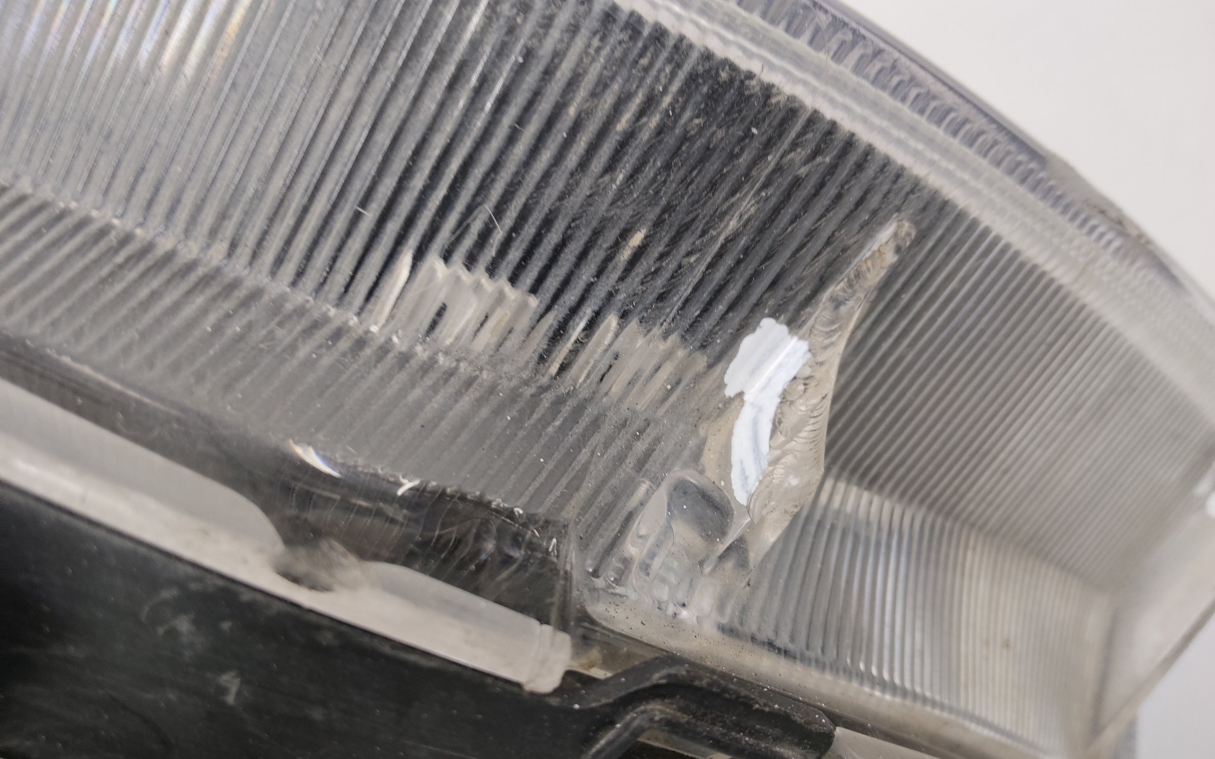 Фара передняя левая KIA Rio 4