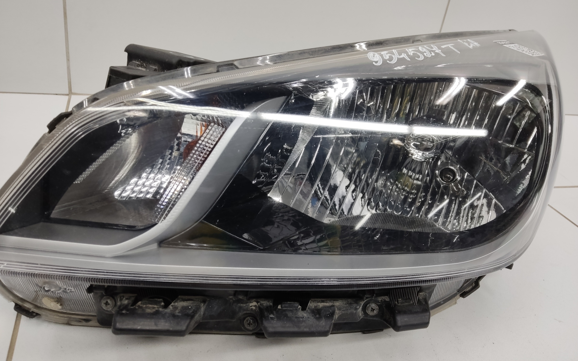 Фара передняя левая KIA Rio 4