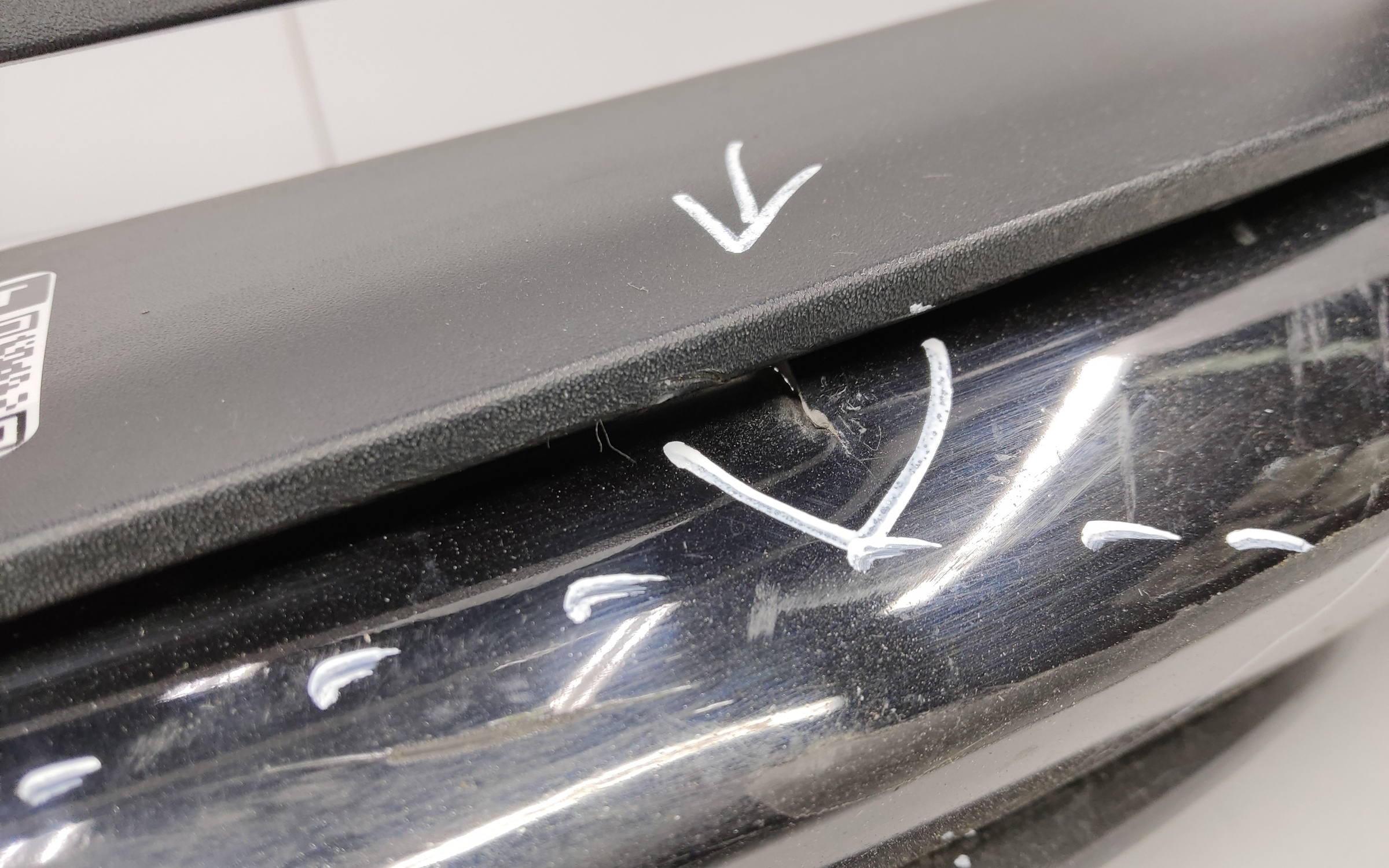 Бампер передний Lixiang L7