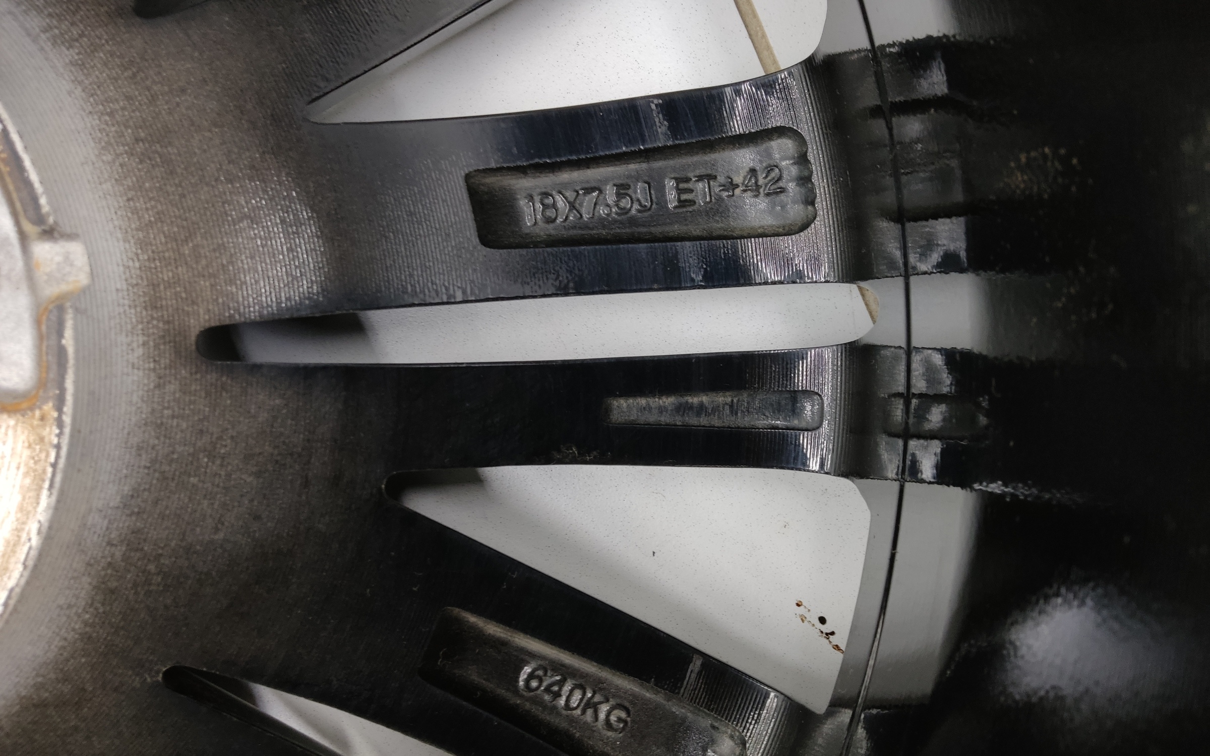 Диск колеса литой Geely Preface R18