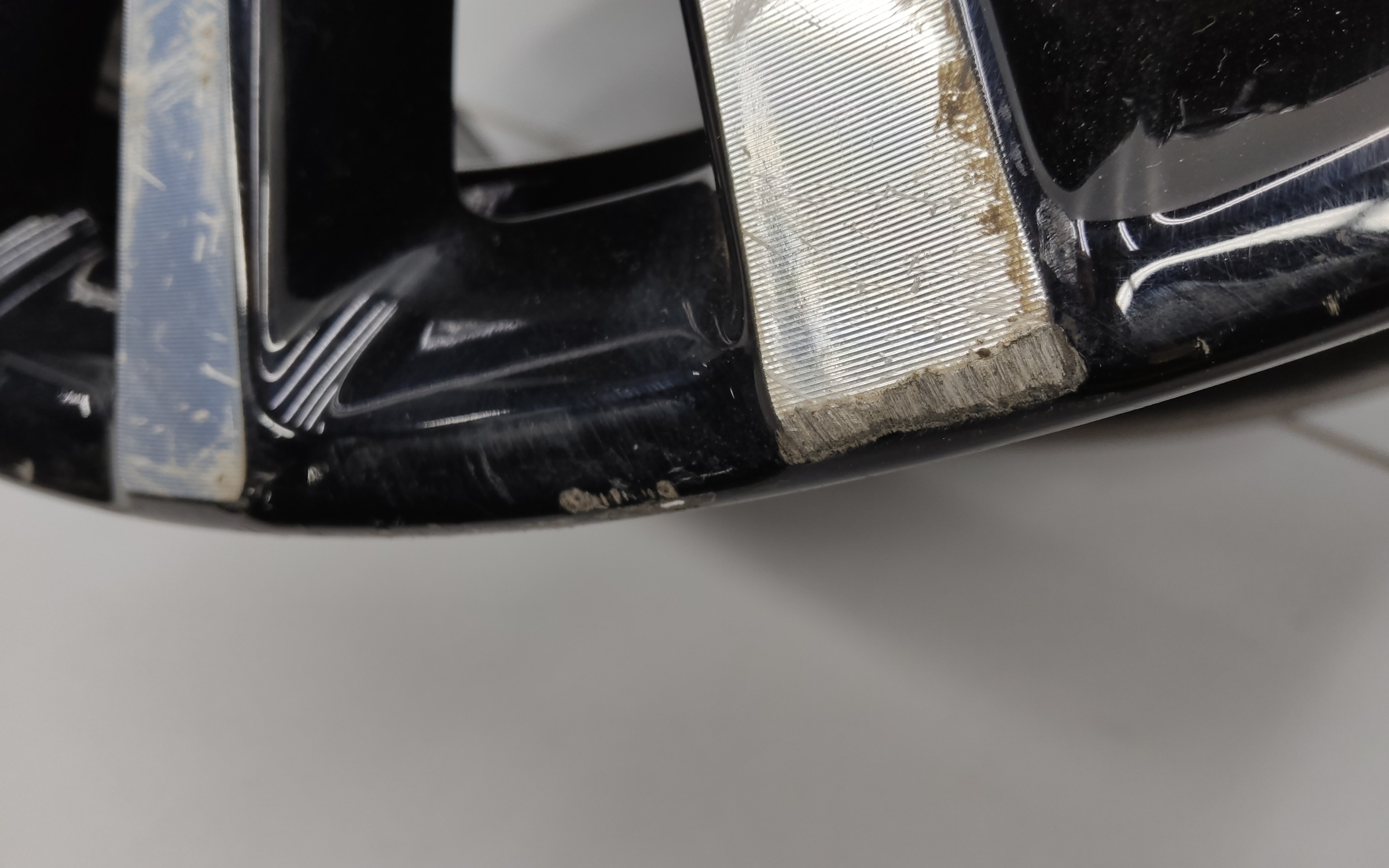 Диск колеса литой Zeekr 009 R20