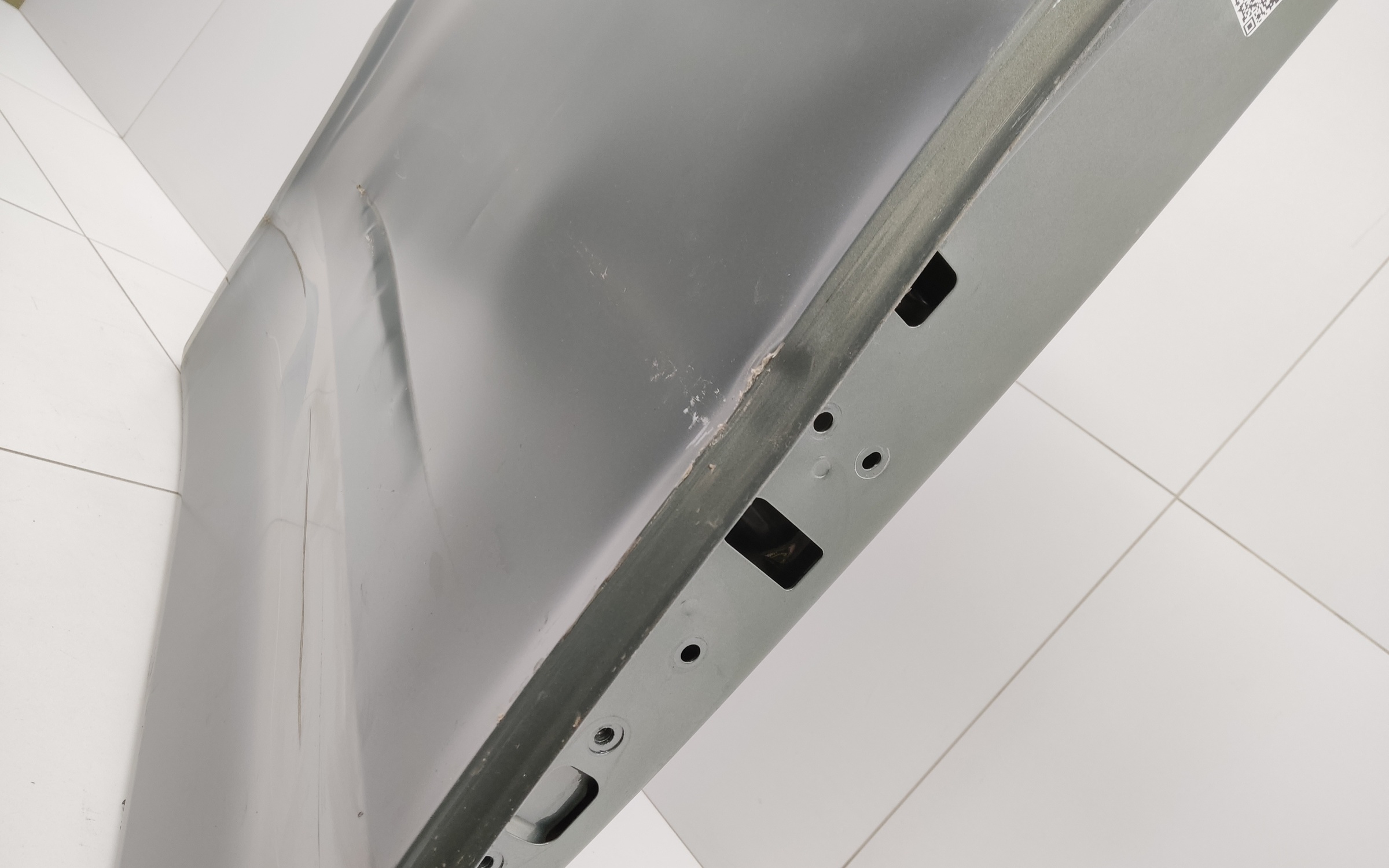 Дверь задняя правая Zeekr 009