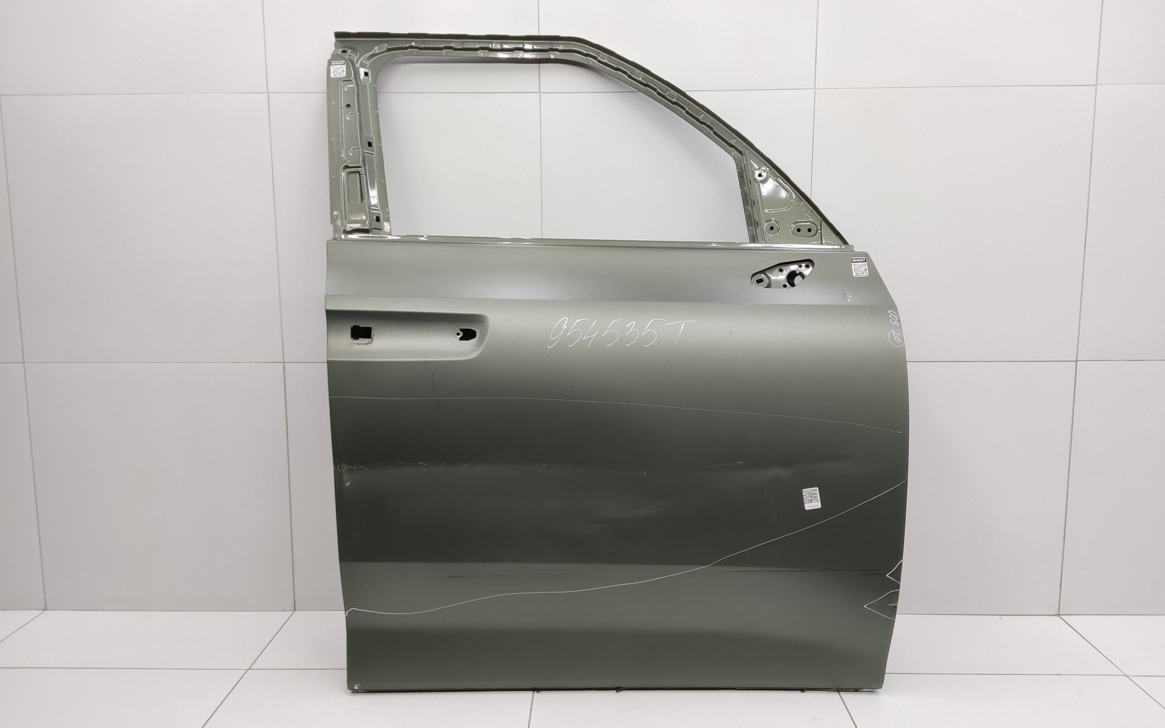 Дверь передняя правая Zeekr 009