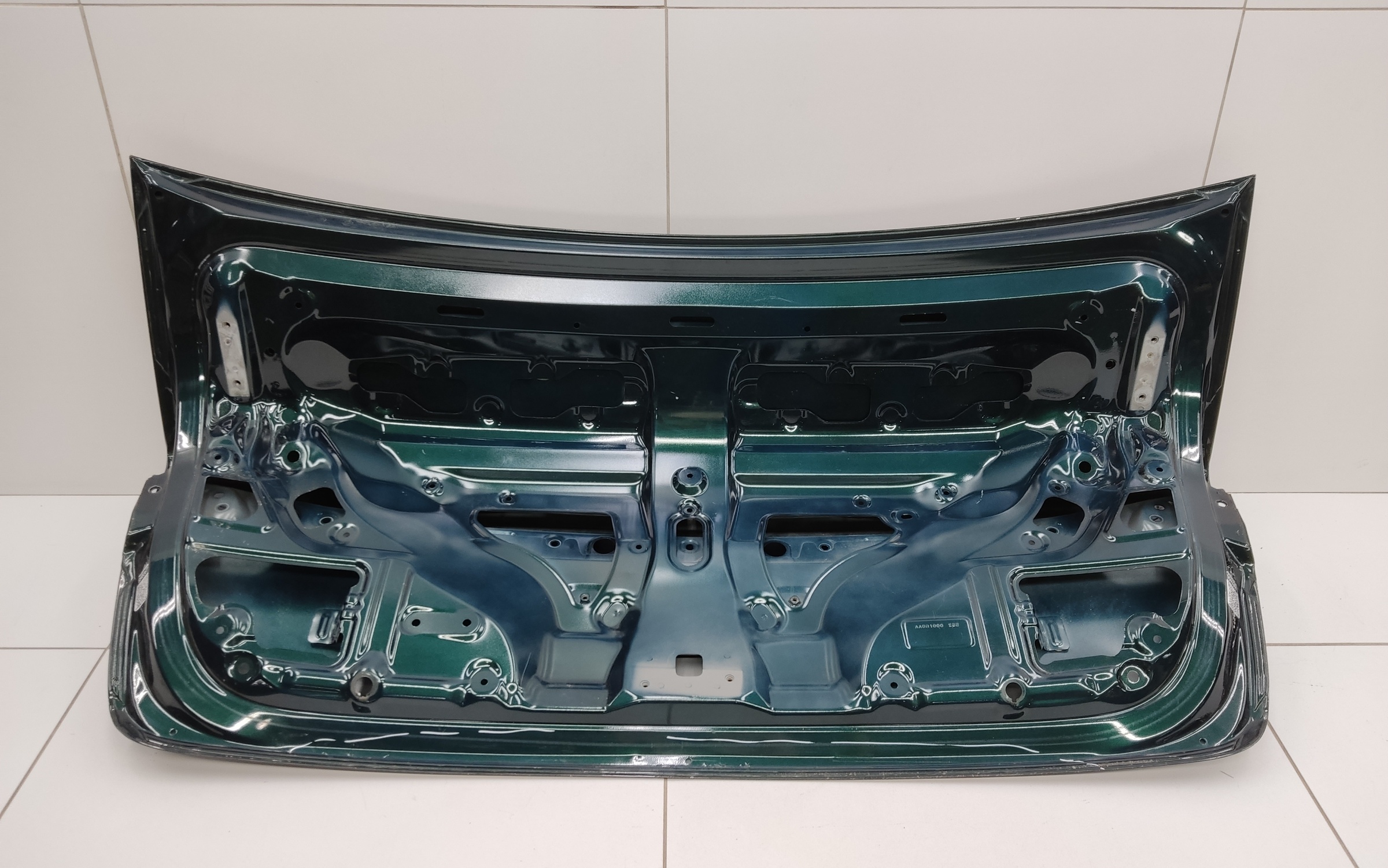 Крышка багажника Chery Arrizo 8