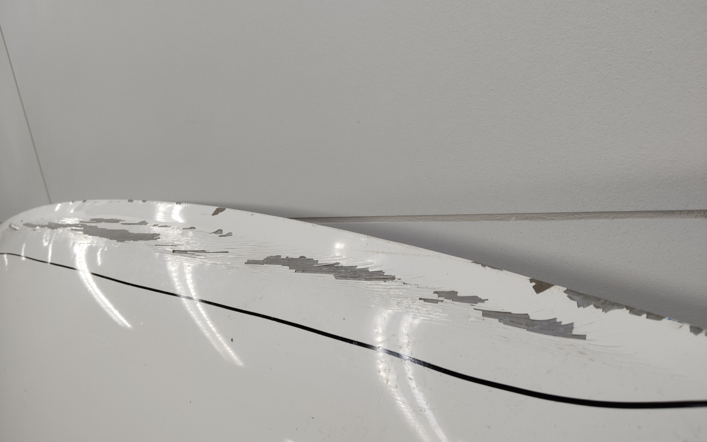 Капот Toyota Fortuner 2