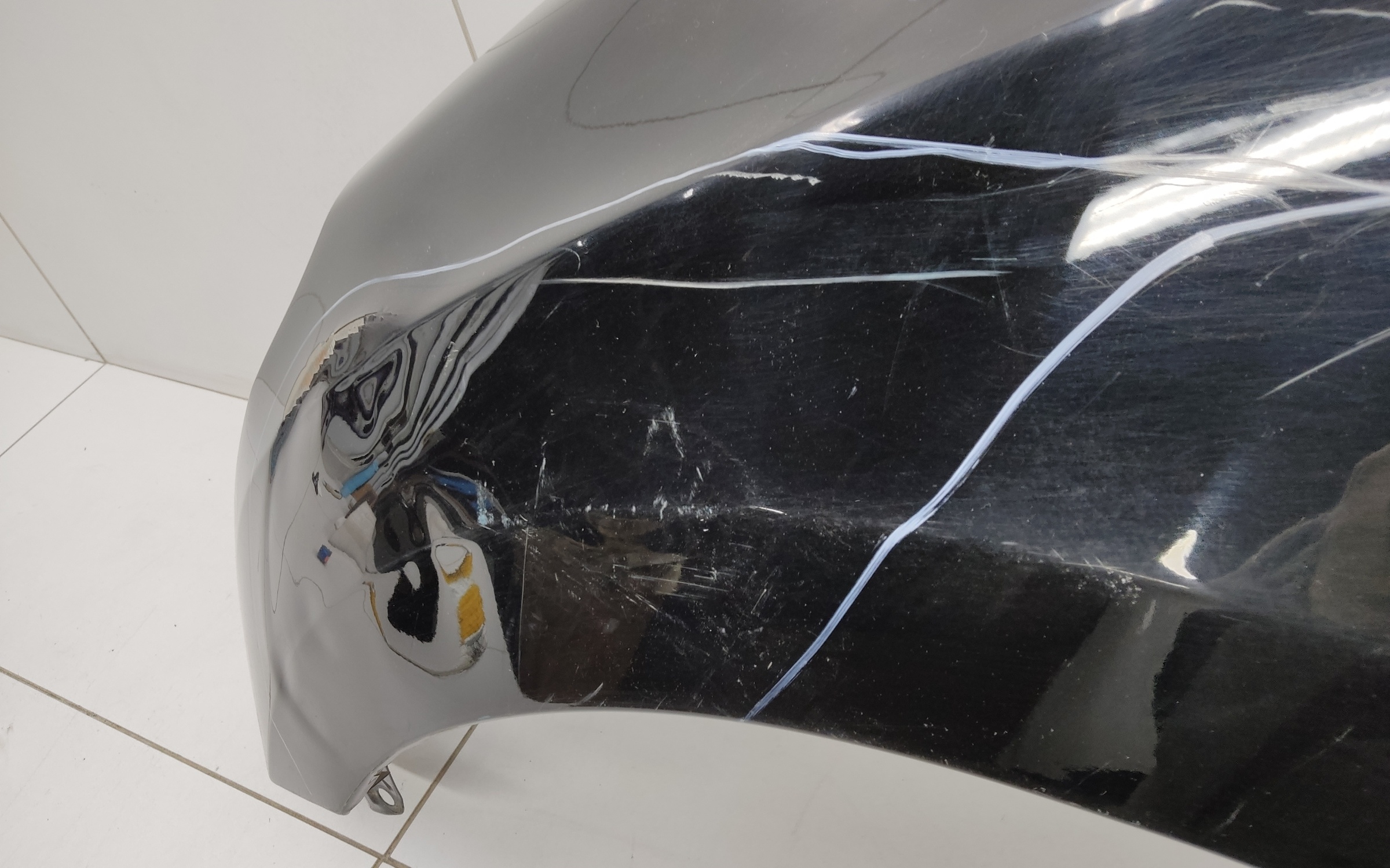 Крыло переднее левое Hyundai Equus 2