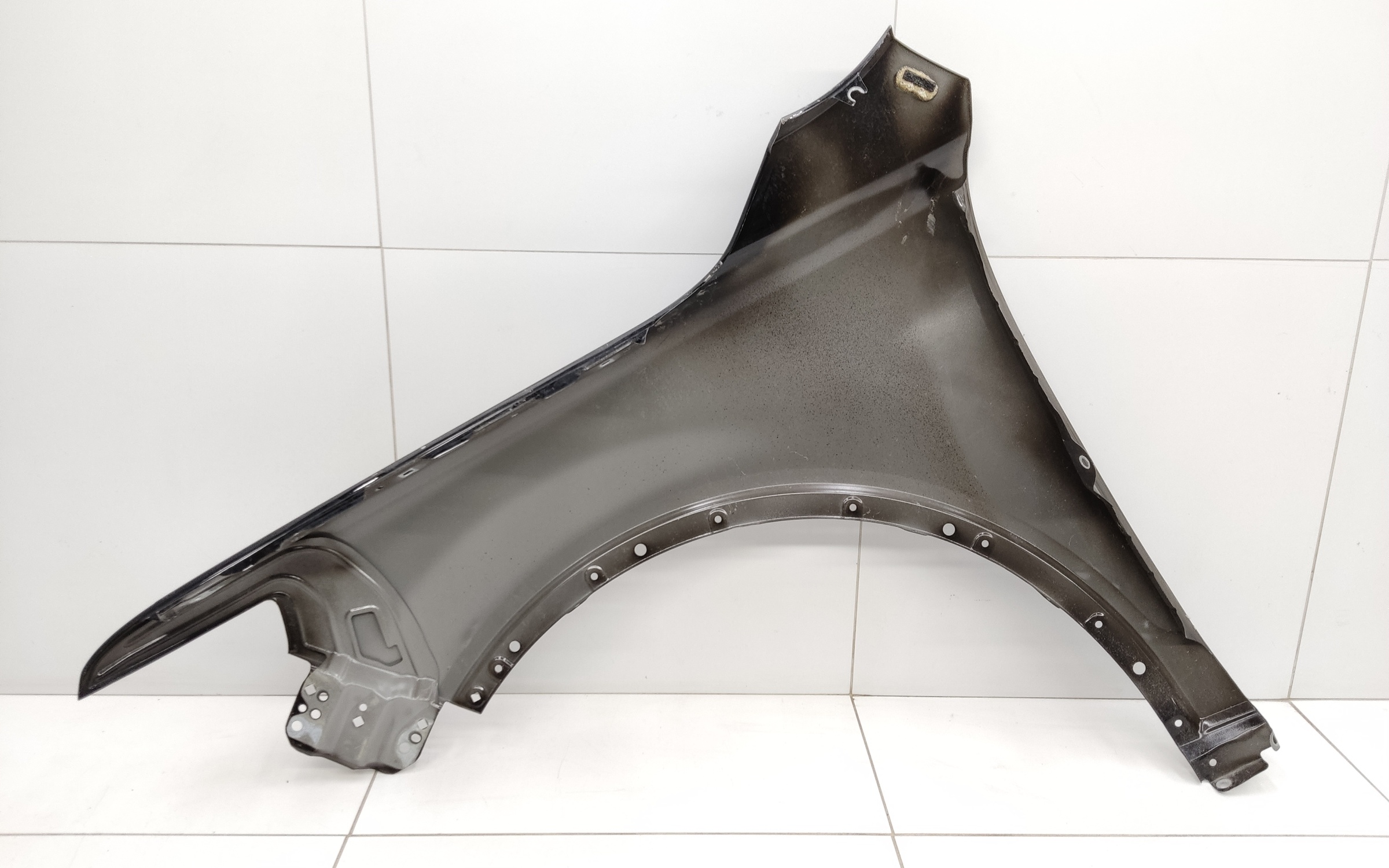 Крыло переднее правое Tank 500